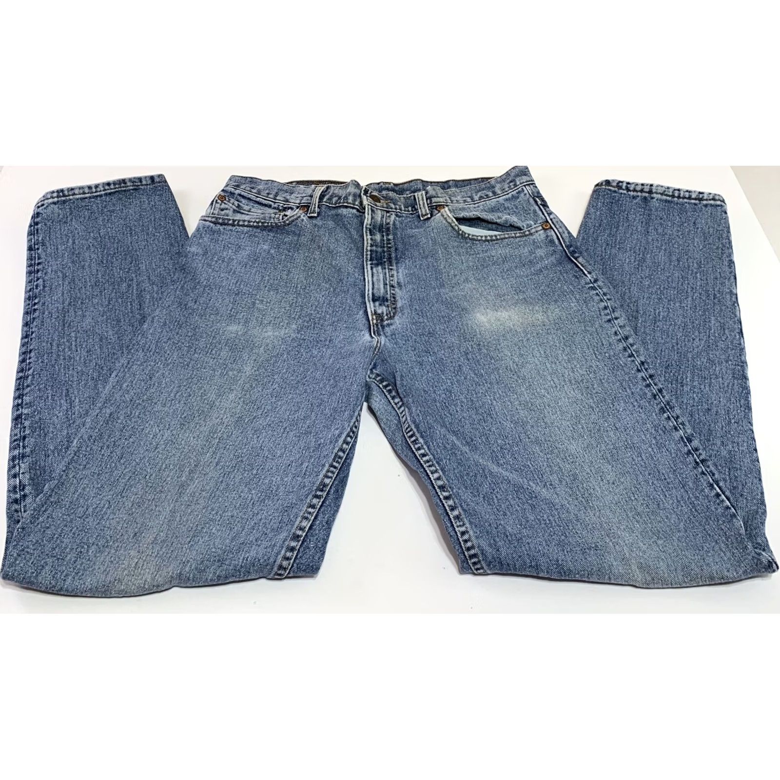 Levi's VINTAGE Levi's 550 Jeans Distressed Faded USA 34x33 Relaxed Fit Denim Blue Mens Jeans Size US 34 / EU 50 - 2 Thumbnail