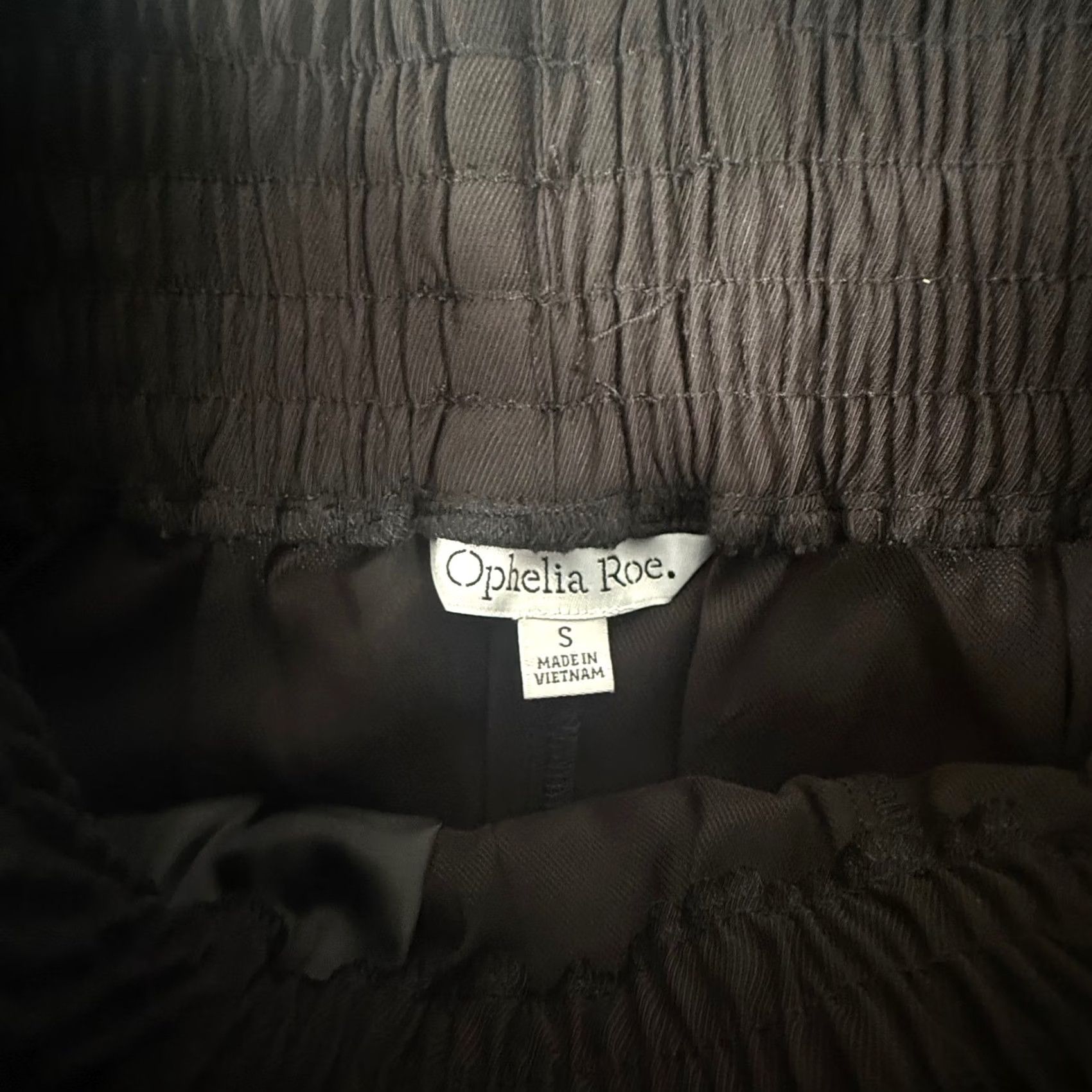Vintage Ophelia Roe Lounge Shorts S Black Casual Comfy Smocked Waist Drawstring lightweight Size 28" / US 6 / IT 42 - 7 Thumbnail