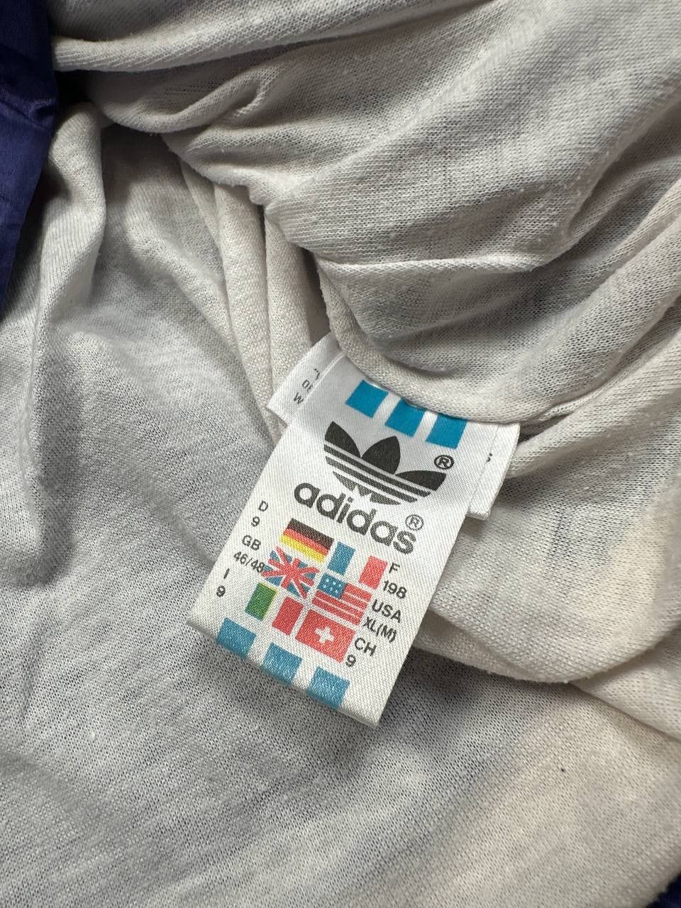 Adidas Vintage Adidas Track Jacket, Size M – Classic 90s Sportswear Size US M / EU 48-50 / 2 - 5 Thumbnail