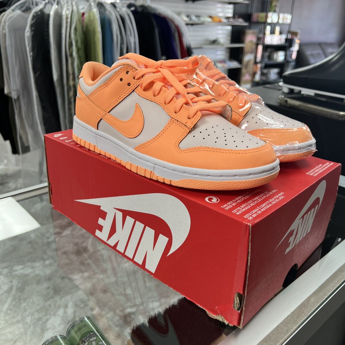 Nike Nike Dunk Low Peach Cream Size US 8.5 / IT 38.5 - 5 Thumbnail