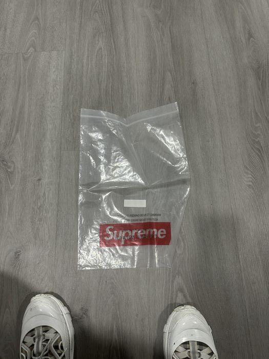 Supreme supreme dust bag Grailed