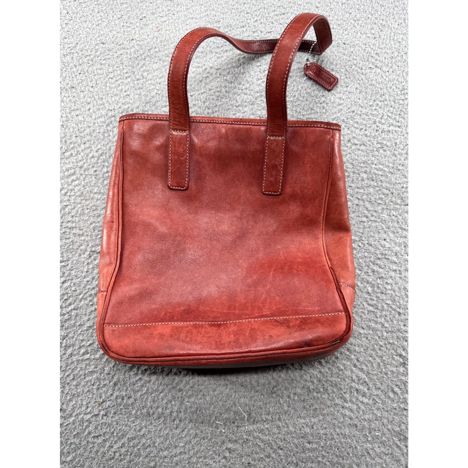 Coach VINTAGE Coach Hampton Tote Leather Red Women Bag 7776 Used Some Damage Size ONE SIZE - 5 Thumbnail