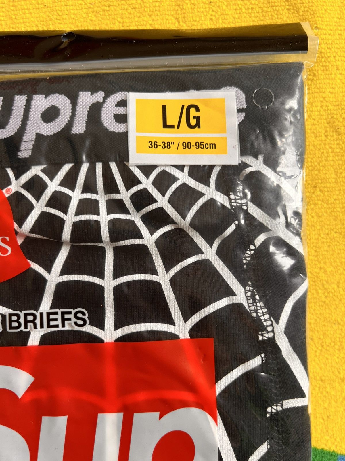 Supreme L Supreme x Marvel Spider-Man Web Boxer Briefs hanes Black Size US 34 / EU 50 - 11 Thumbnail