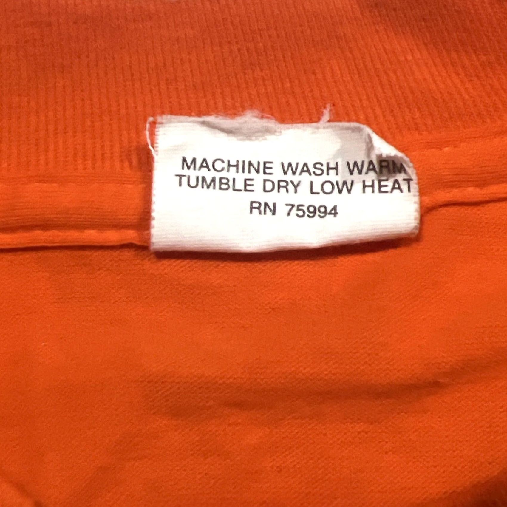 Peanuts VINTAGE Reese's Peanut Butter Cups T Shirt L Orange 90s Single Stitch Mens Size US L / EU 52-54 / 3 - 6 Thumbnail