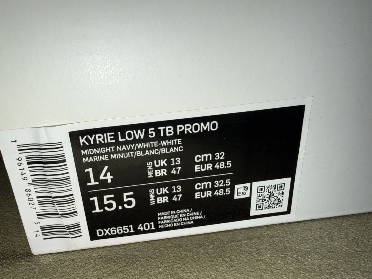 Nike Nike Kyrie 5 TB Promo (players only) Midnight Navy, NEW!! Size US 14 / EU 47 - 4 Thumbnail