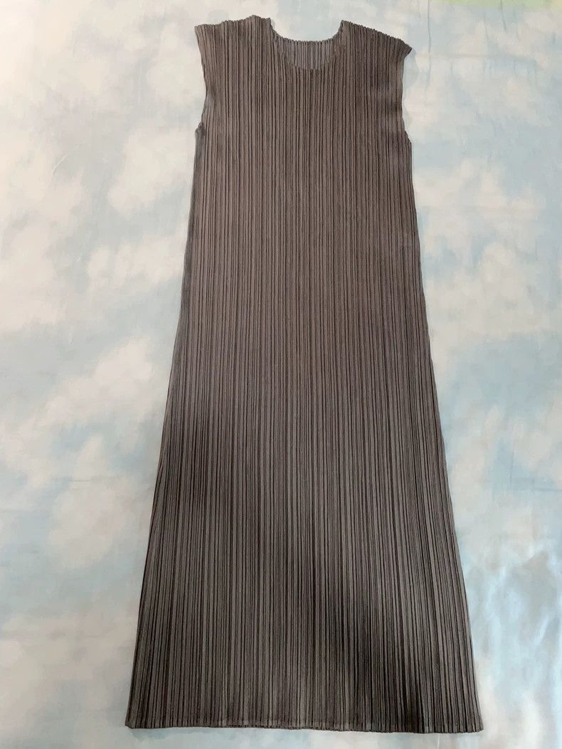 Issey Miyake Issey Miyake size:2 Brown dress Size S / US 4 / IT 40 - 1 Thumbnail