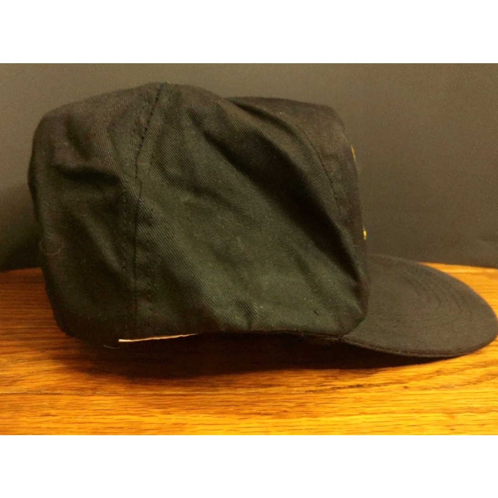 Vintage VINTAGE Universal Iowa Hawkeyes Hat Cap Black Snapback Spell Out Collegiate Sports Universal Hat Mens Adjustable Black Canvas 90s Hawkeyes College"} Size ONE SIZE - 6 Thumbnail