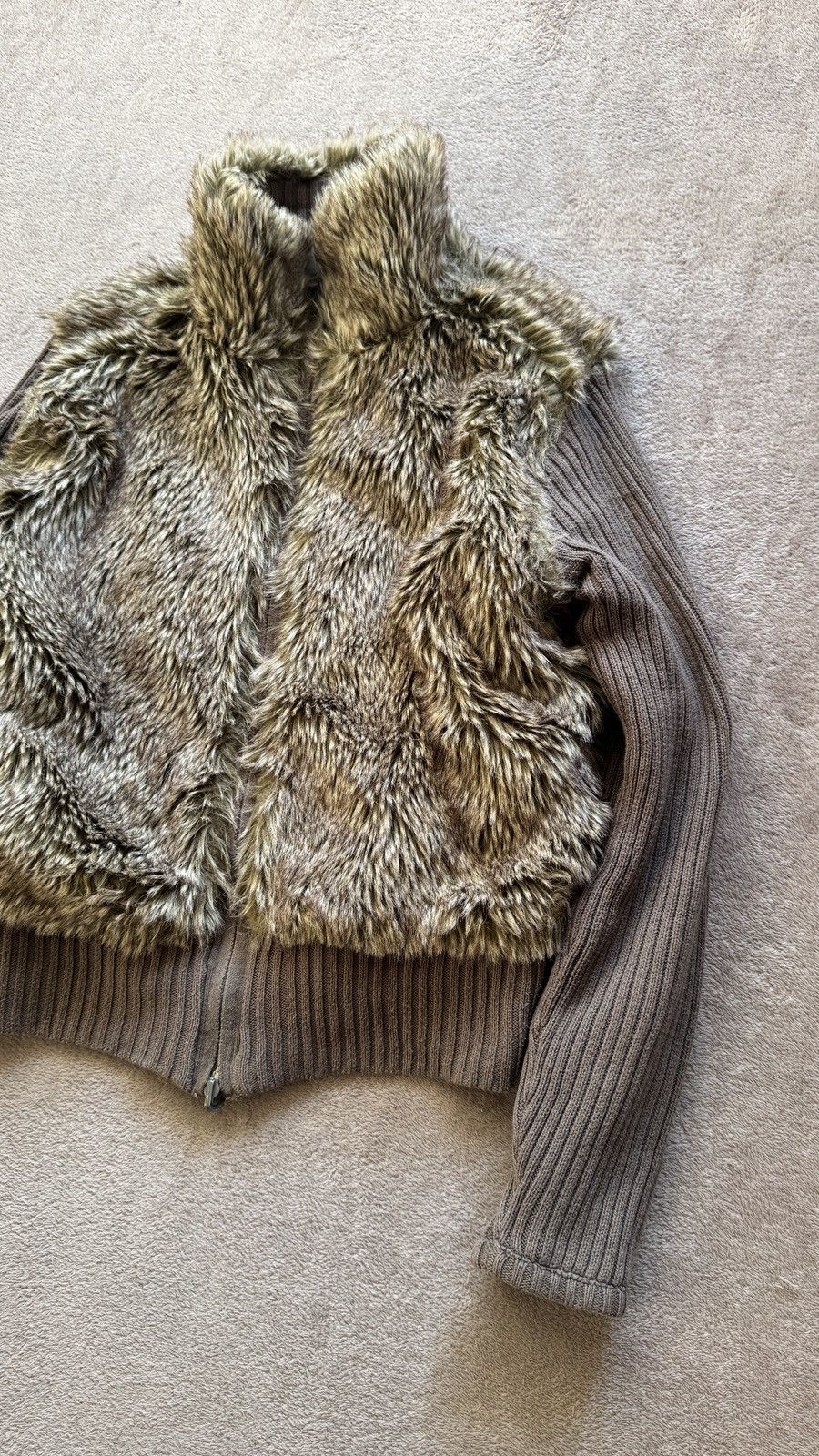 Japanese Brand Vintage Y2K Cable Knitted Faux Fur Zip Sweater lgb goa punk Size US S / EU 44-46 / 1 - 2 Thumbnail
