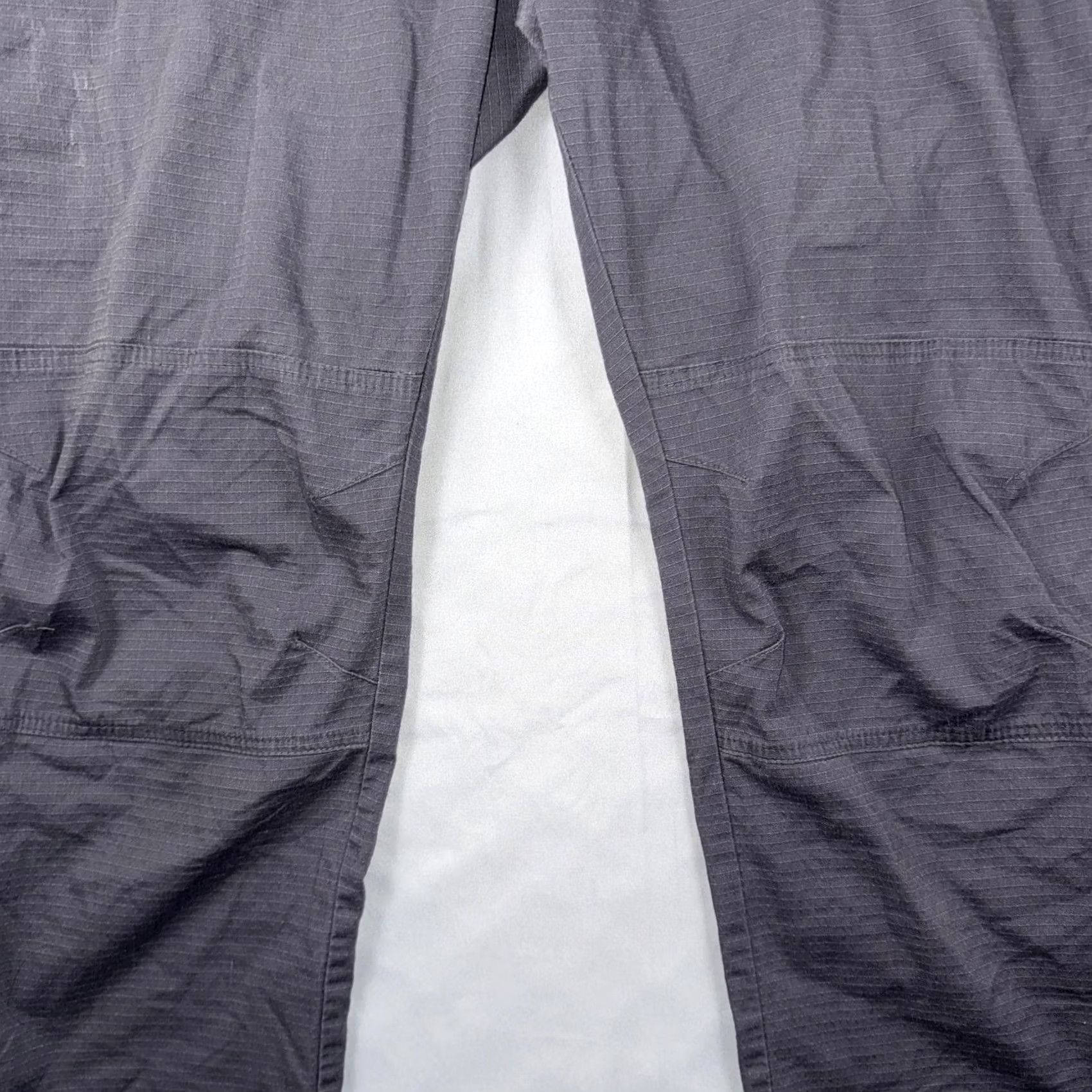 Carhartt Carhartt Pants Womens Petite 3XL Gray Cargo Elastic Waist Ankle Zip Stretch Size 40" / US 18 - 6 Thumbnail