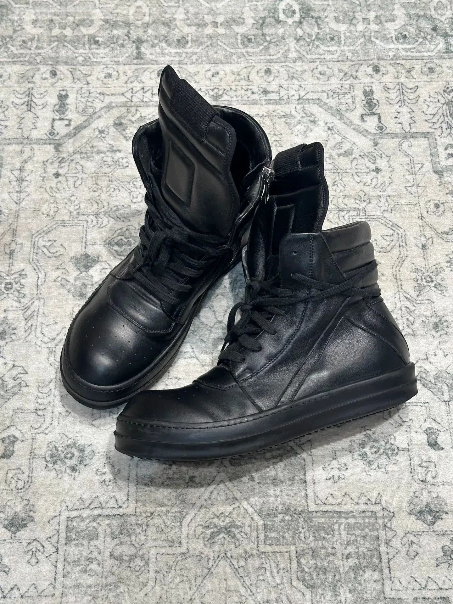 Rick Owens Rick Owens Inverted Triangle Black Leather. Size US 8 / EU 41 - 4 Thumbnail