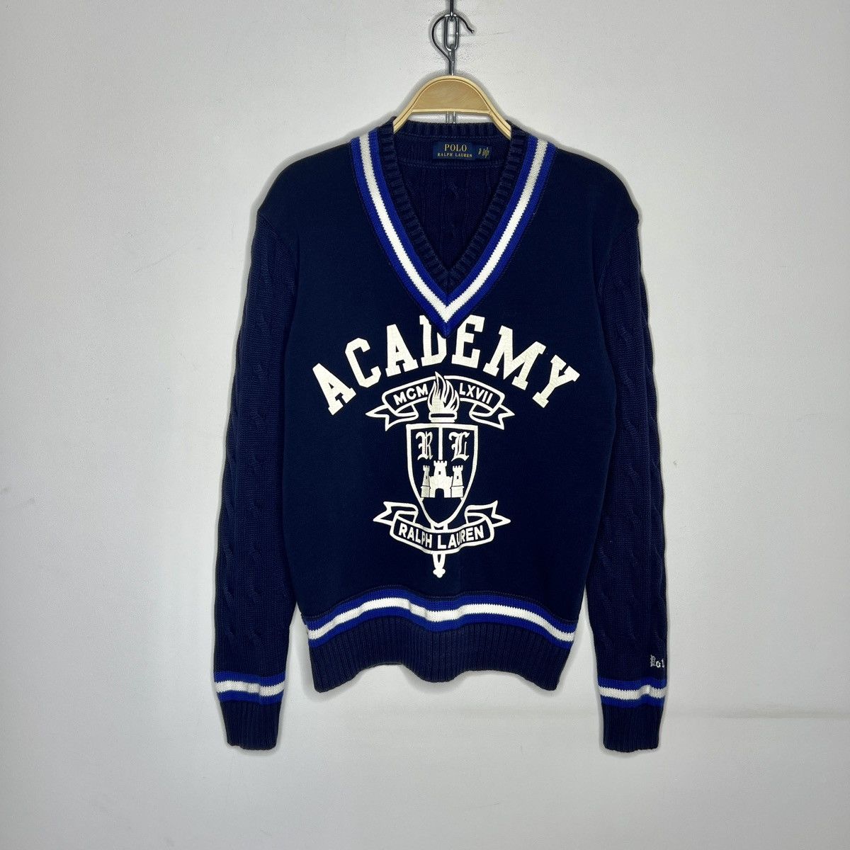 Polo Ralph Lauren × Vintage Polo Ralph Lauren Academy Mens Cable Knit Navy Sweater Size US S / EU 44-46 / 1 - 1 Thumbnail