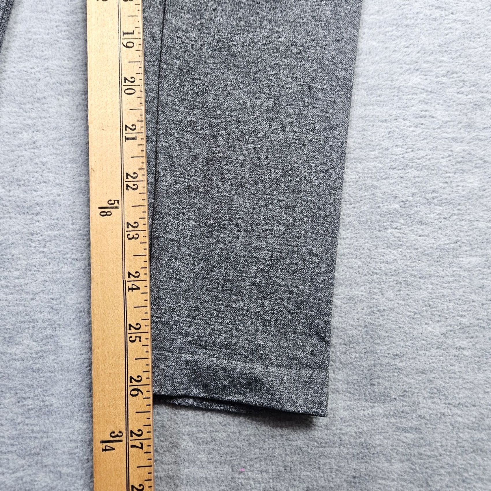 Spanx Spanx Women's 2X Activewear Cropped Legging Gray Nylon Spandex Skinny Legging Athletic Outdoor 2X Women's Nike? Size 40" / US 18 - 5 Thumbnail