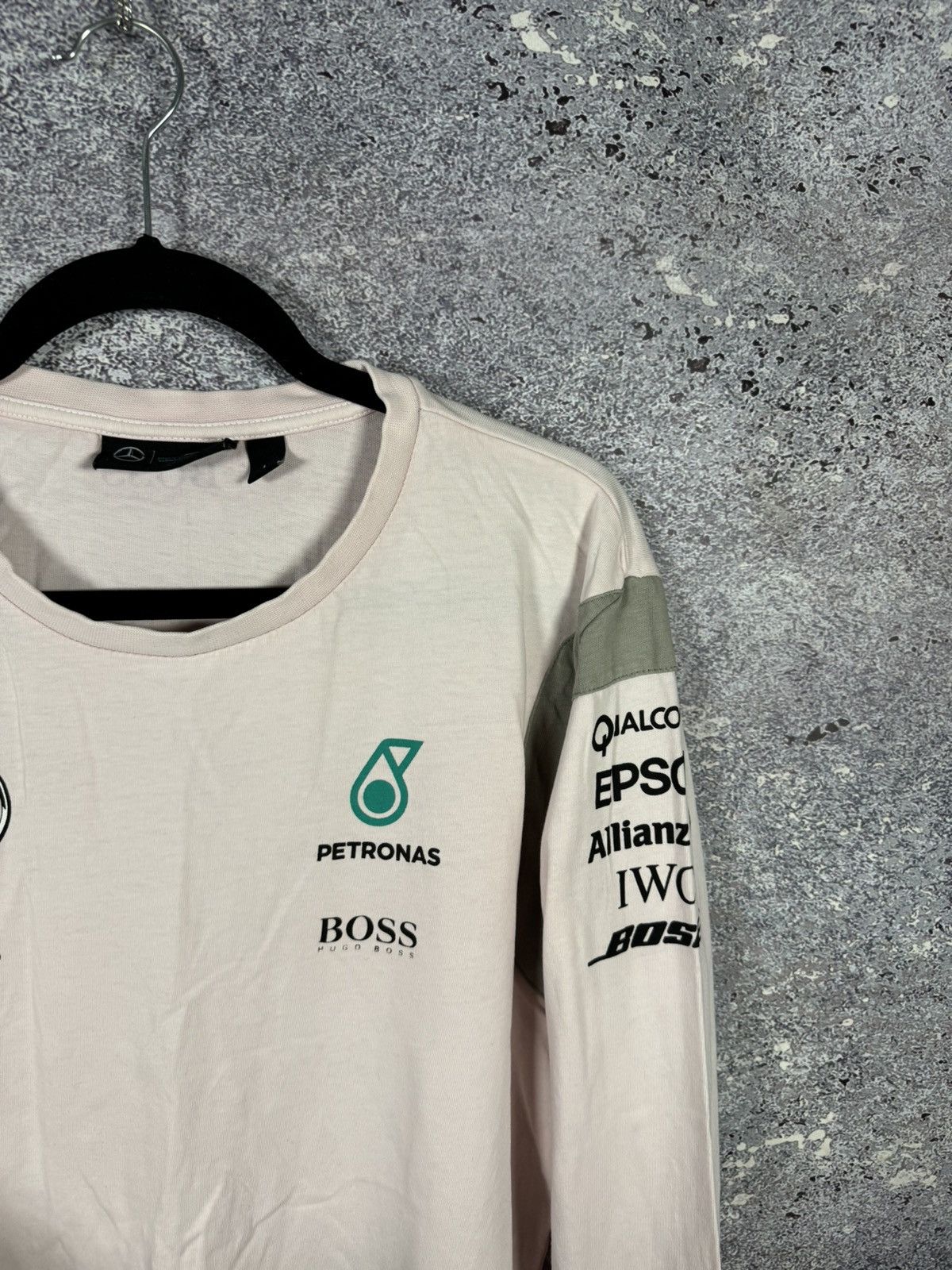 Formula 1 × Hugo Boss × Mercedes-Benz Petronas Mercedes-Benz Formula 1 Team Long Sleeve Large Size US L / EU 52-54 / 3 - 6 Thumbnail