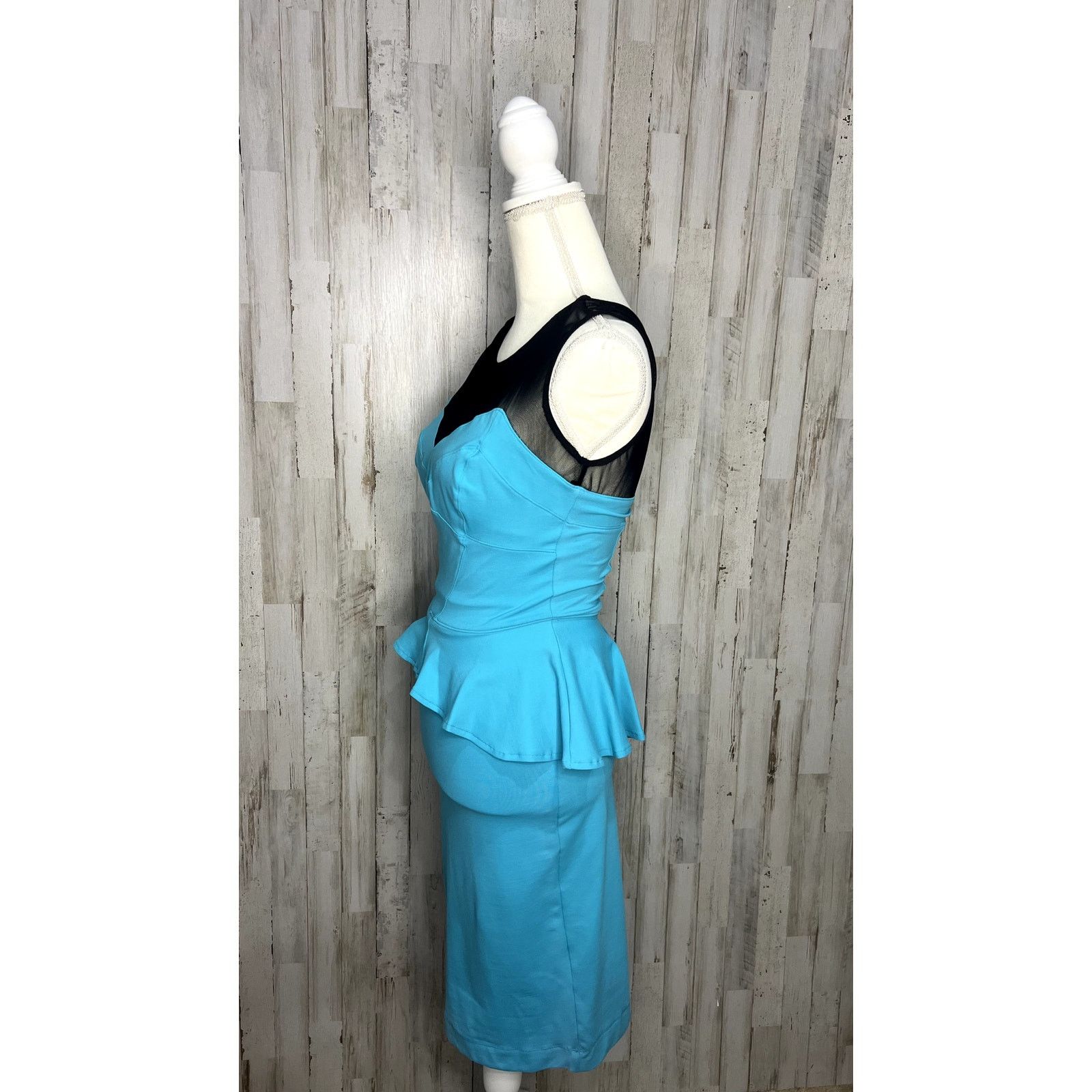 Bebe NWT Bebe Blue Mesh Yoke Sleeveless Peplum Midi Dress XS Size XS / US 0-2 / IT 36-38 - 5 Thumbnail