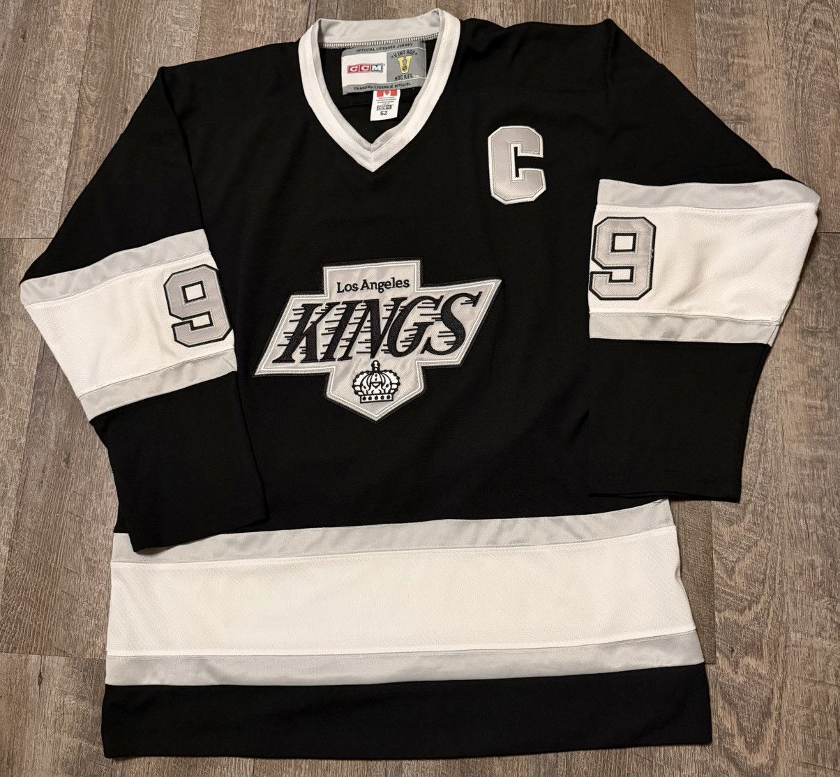 Ccm Vintage Wayne Gretzky Kings CCM Hockey Jersey size 52 XL Size US XL / EU 56 / 4 - 1 Thumbnail