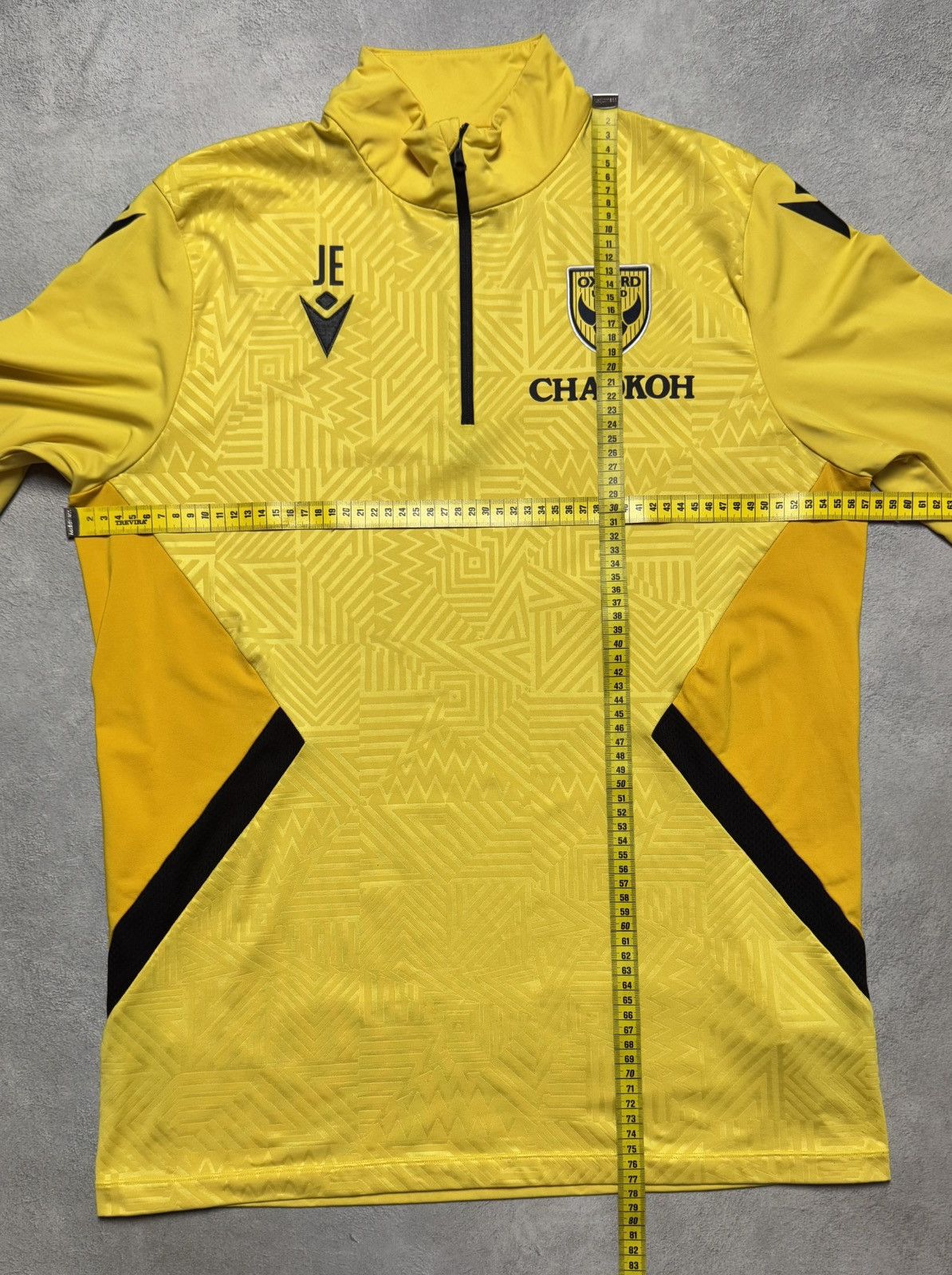 Macron Oxford United 2022 2023 Football Soccer 1/4 Zip Top Macron Size US XXL / EU 58 / 5 - 13 Thumbnail