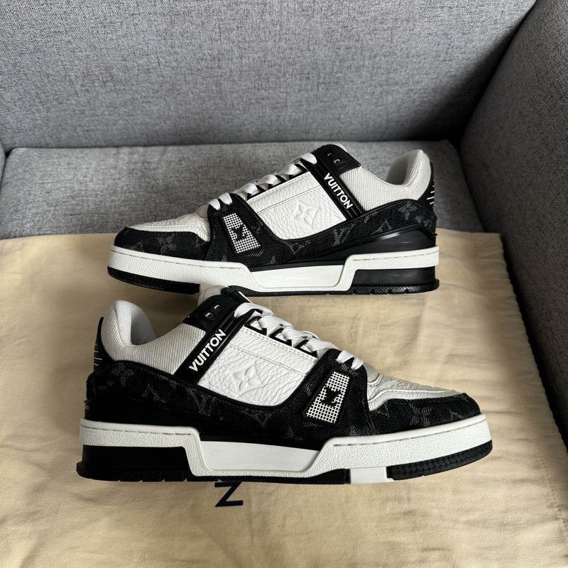 Louis Vuitton Louis Vuitton Panda Print Low-Top Sneakers -2508 Size US 7.5 / EU 40-41 - 7 Thumbnail