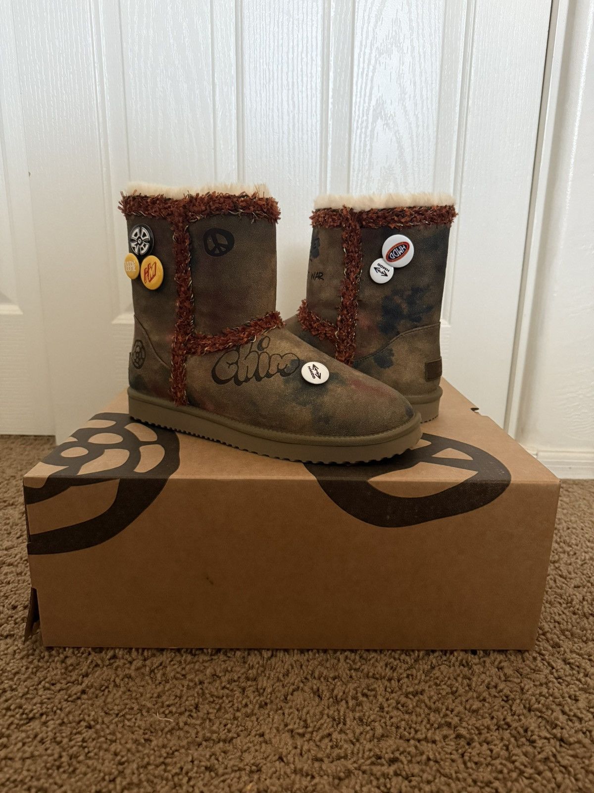 HMDD hmdd graffiti boots Size US 5 / EU 37 - 1 Thumbnail