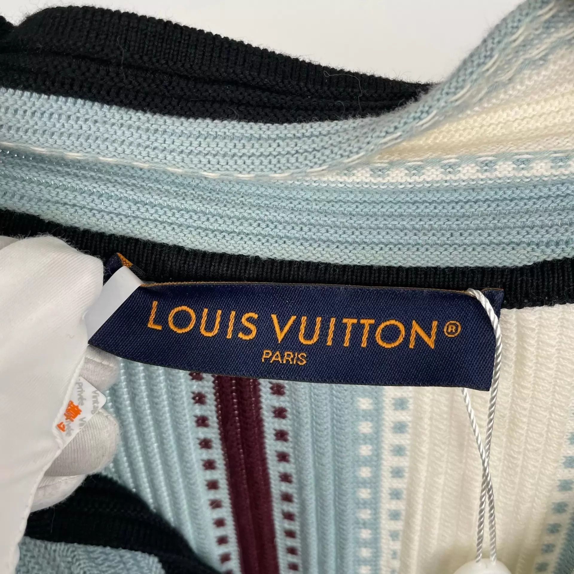 Louis Vuitton LV Short-Sleeve Color Blocked Cardigan M Size US M / EU 48-50 / 2 - 4 Thumbnail