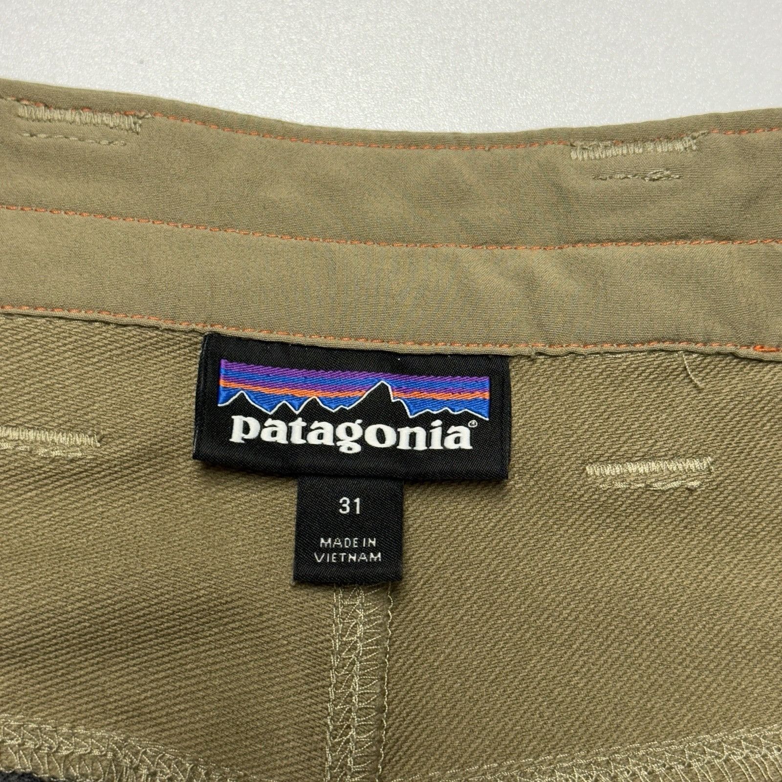 Patagonia Patagonia Common Threads Pants Mens 31 Brown Zipped Pockets Size US 31 - 9 Thumbnail