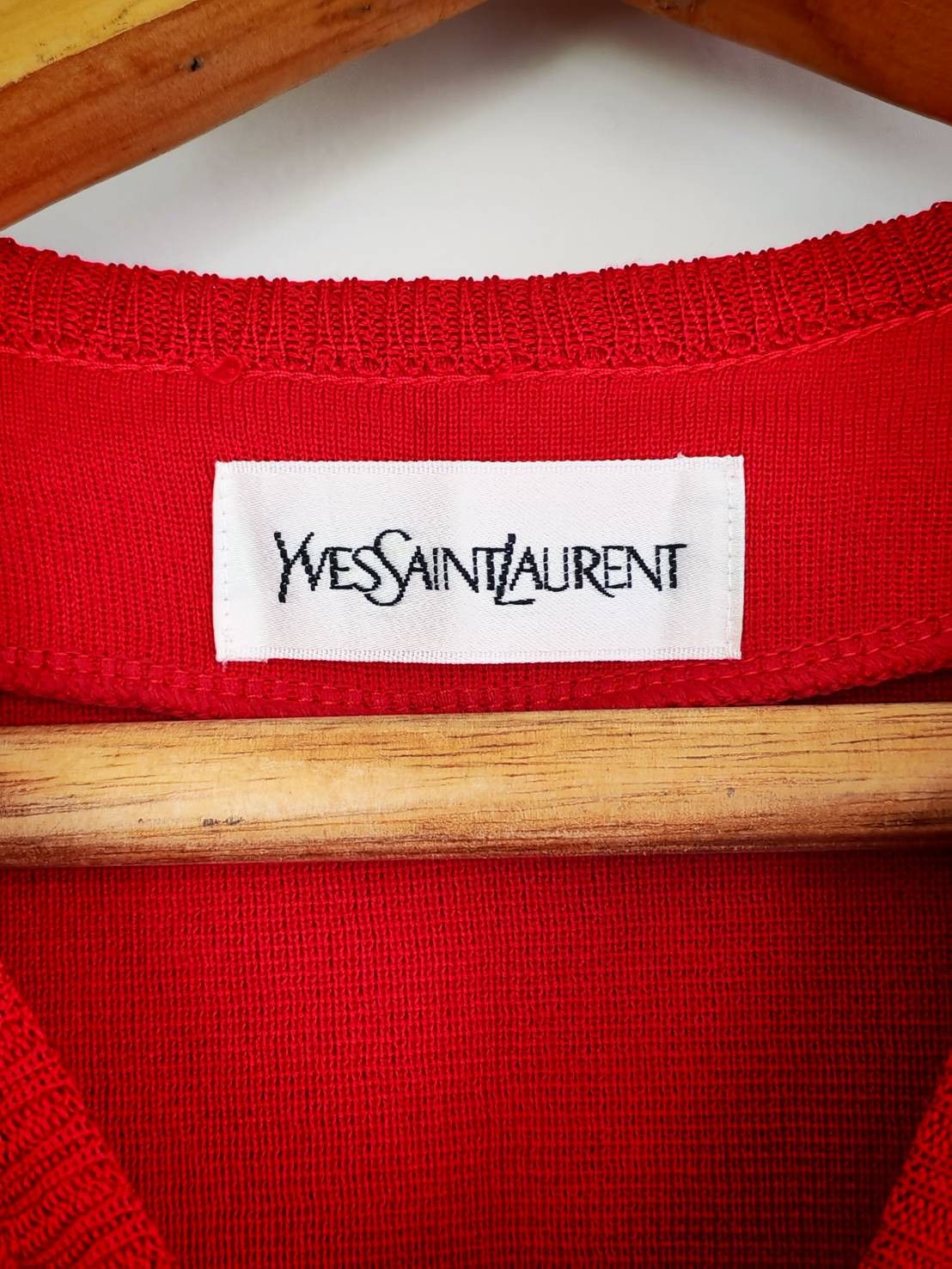 Yves Saint Laurent VTG-Classic YSL Red Knit Midi Dress Gold Buttons Rare V-Neck Size M / US 6-8 / IT 42-44 - 5 Thumbnail