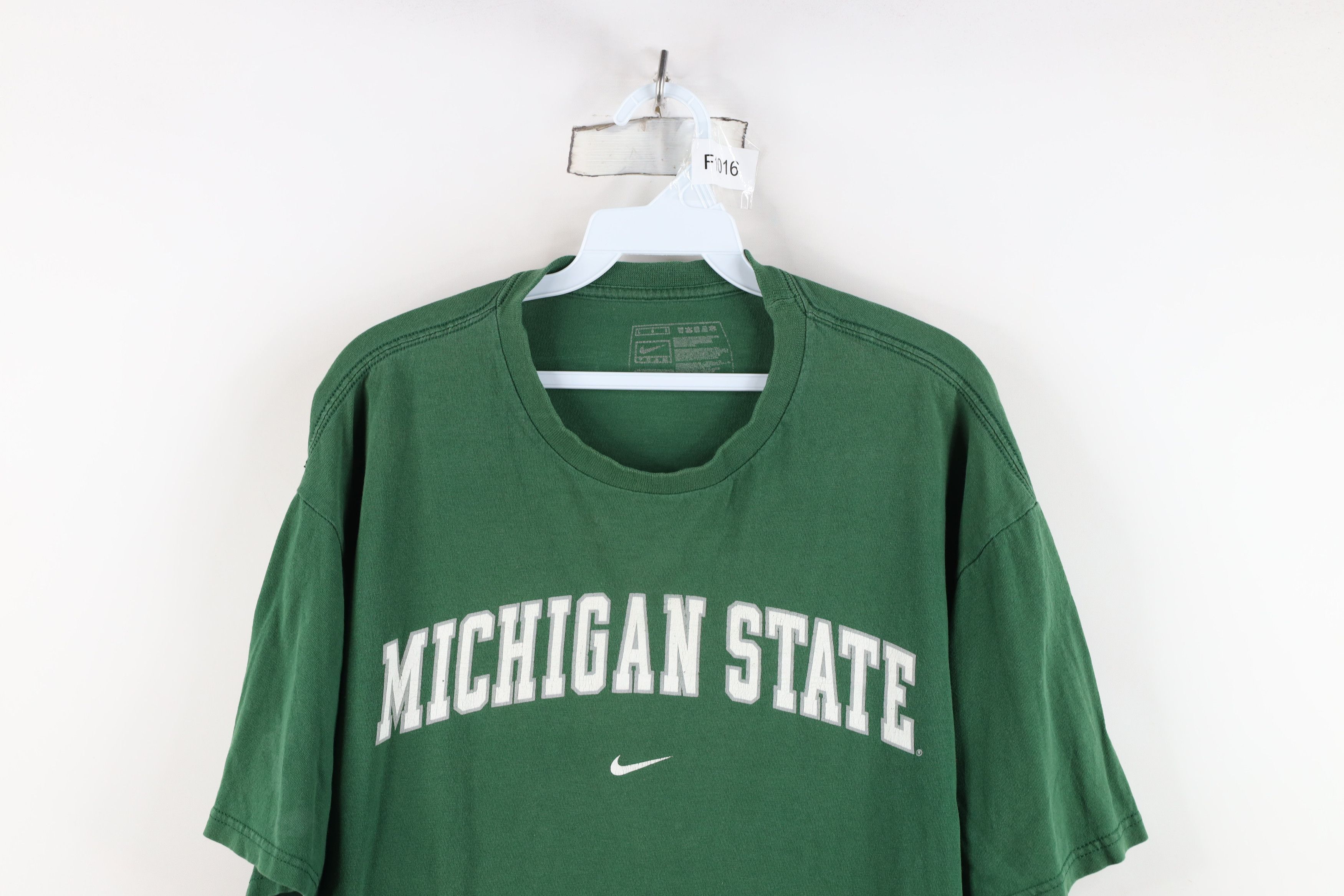 Nike Vintage Nike Center Swoosh Michigan State University T-Shirt Size US L / EU 52-54 / 3 - 2 Thumbnail