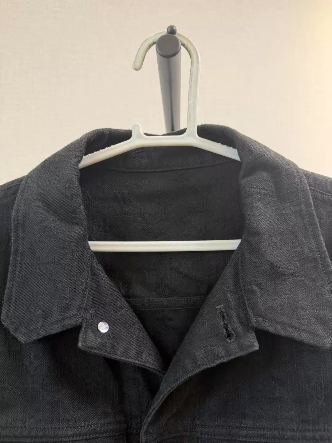 Louis Vuitton LOUIS VUITTON Monogram Denim Jacket Men's Black 44 Size US S / EU 44-46 / 1 - 3 Thumbnail