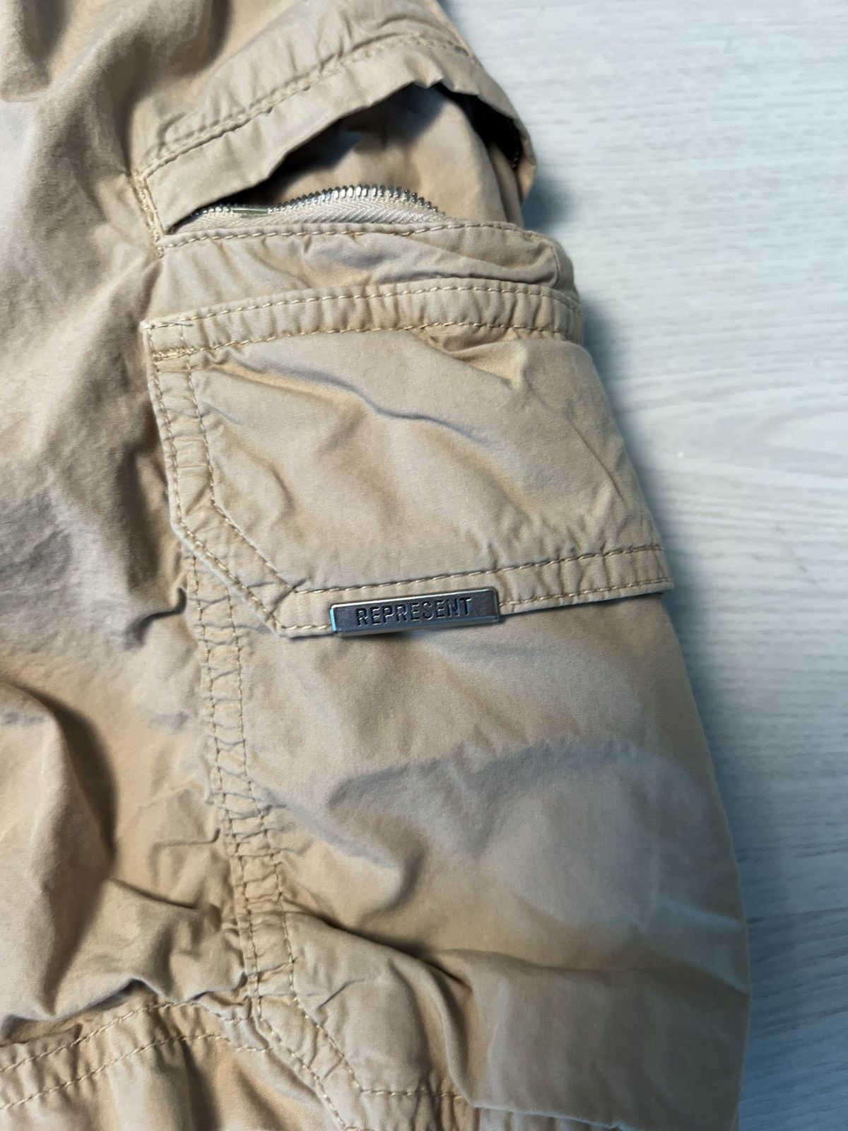 Represent Clo. Represent Cargo Shorts Size US 36 / EU 52 - 2 Thumbnail