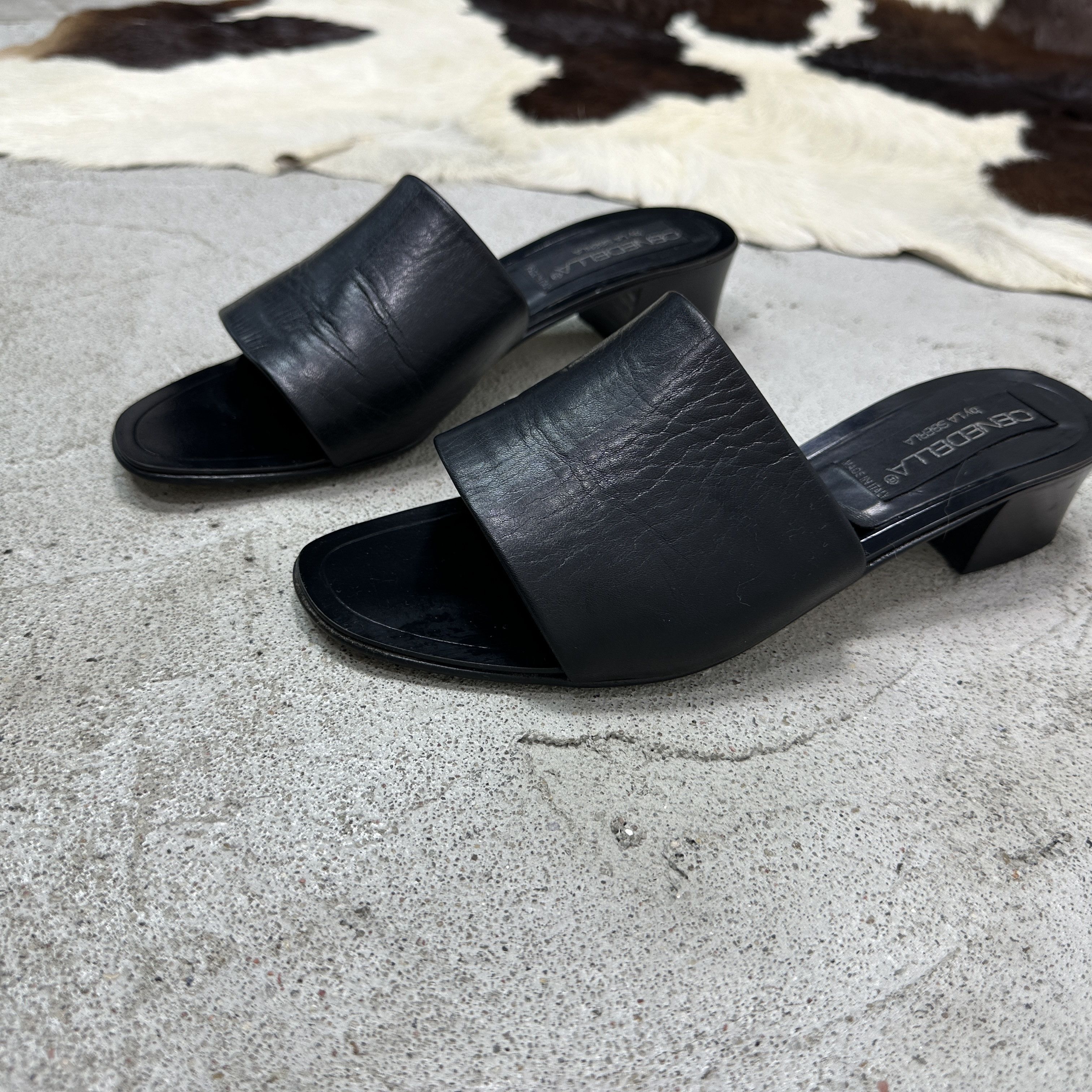Vintage Vintage Avant Garde Leather Slides Heels Y2K Size US 7.5 / IT 37.5 - 8 Thumbnail