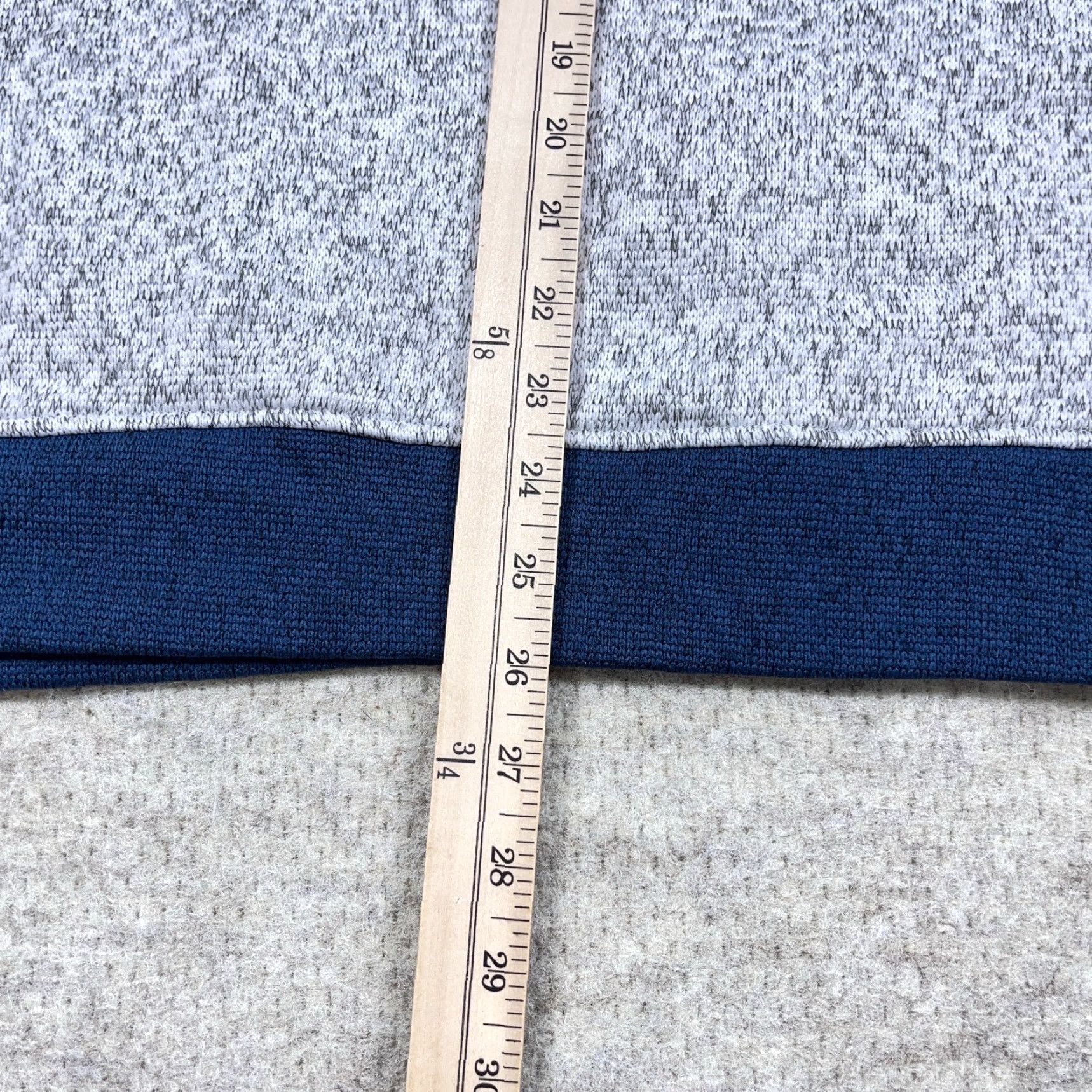 Vintage VINTAGE LL Bean Sweatshirt Men Medium Gray Blue Pullover Crewneck Sweater Heather Adult Size US M / EU 48-50 / 2 - 7 Thumbnail