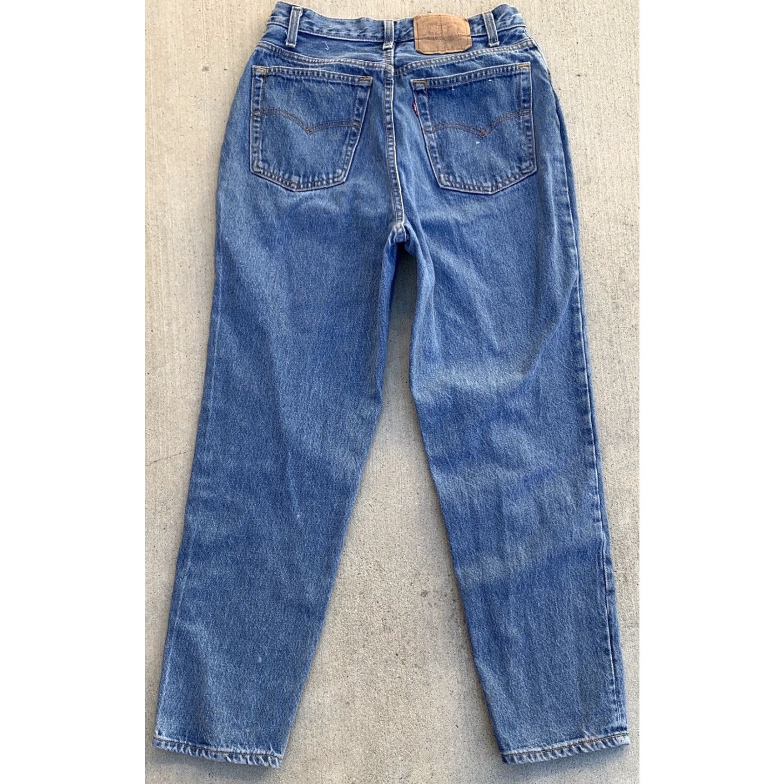 Levi's VINTAGE Levi's 501 Jeans Juniors For Her Size 13 29.5 in Waist 29 in Inseam Blue 5-Pocket Denim 100% Cotton Button Jeans Womens Boys Girls Size 34" / US 12 / IT 48 - 4 Thumbnail