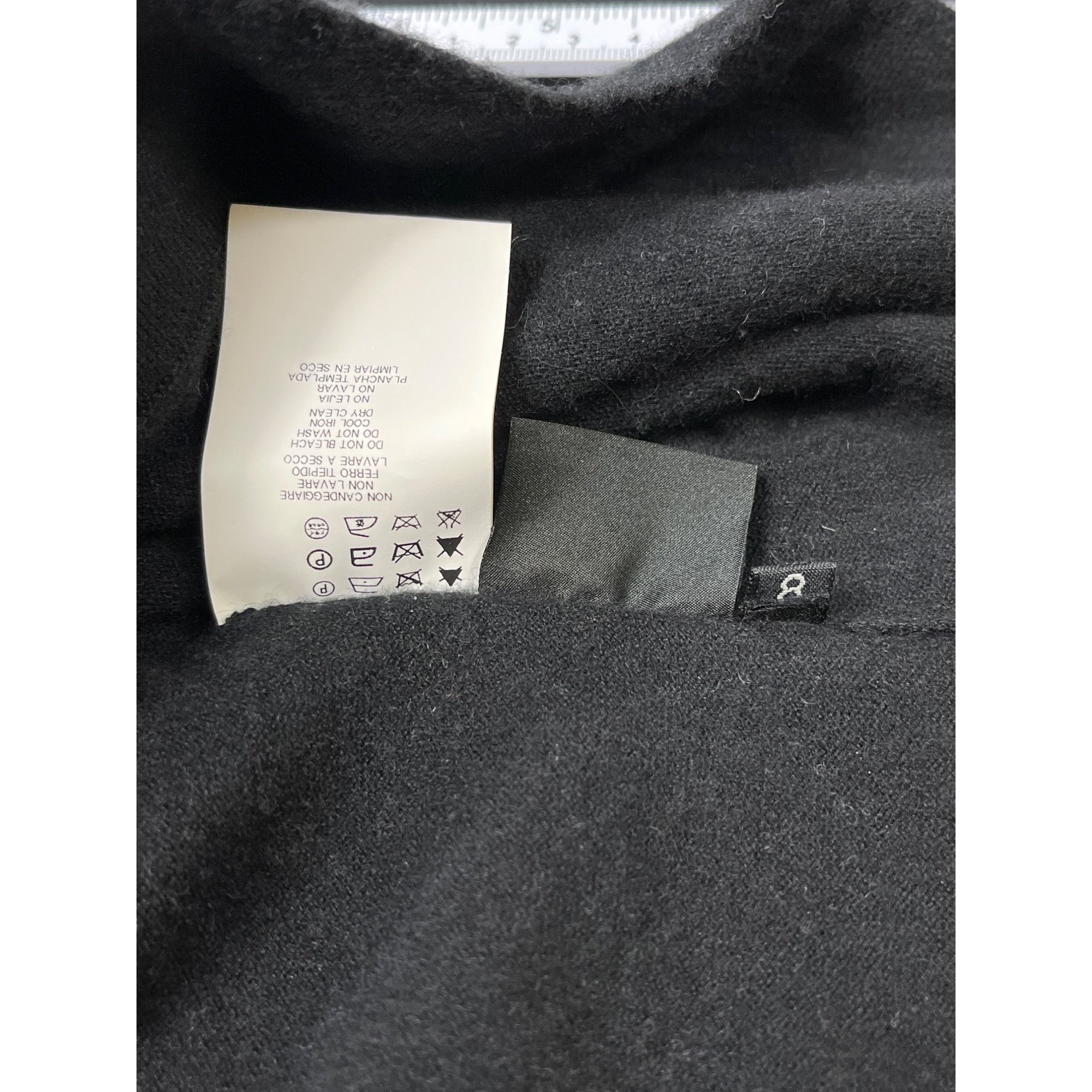 Versace Versace Womens Black V Neck Long Sleeve Sweater Size 42 SKU Size M / US 6-8 / IT 42-44 - 11 Thumbnail