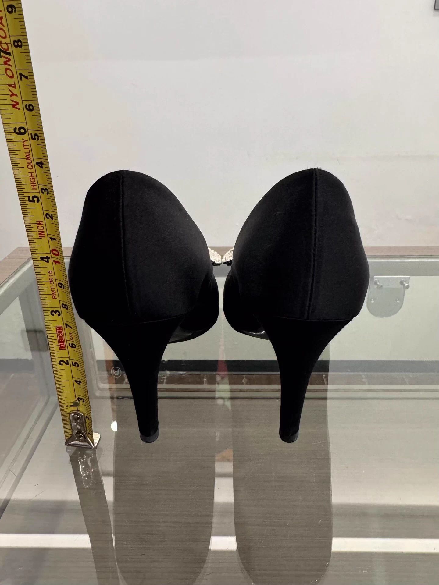 Roger Vivier RV Women Black Crystal Buckle 7cm Heels 34 99 New Size US 4 / IT 34 - 8 Thumbnail