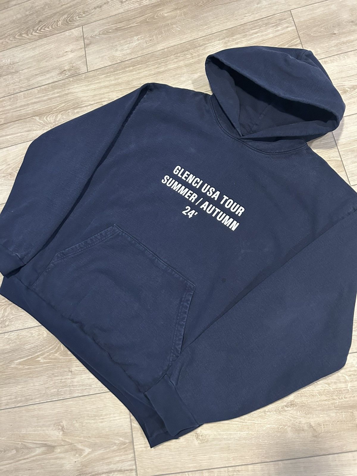 The GV Gallery The GV Gallery Glenci USA Tour Summer/Autumn '24 Hoodie Size US XL / EU 56 / 4 - 3 Thumbnail