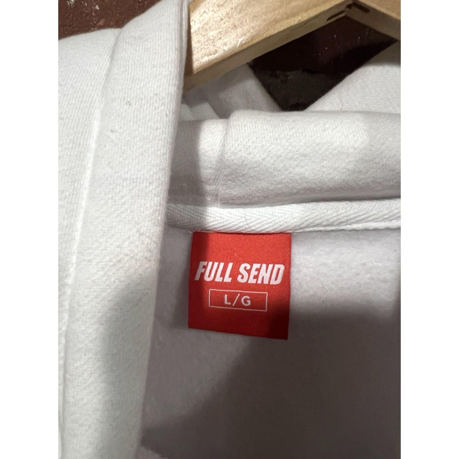 Vintage Full Send Happy Dad Mens White Pullover Hooded Sweatshirt Size Large Size US L / EU 52-54 / 3 - 3 Thumbnail