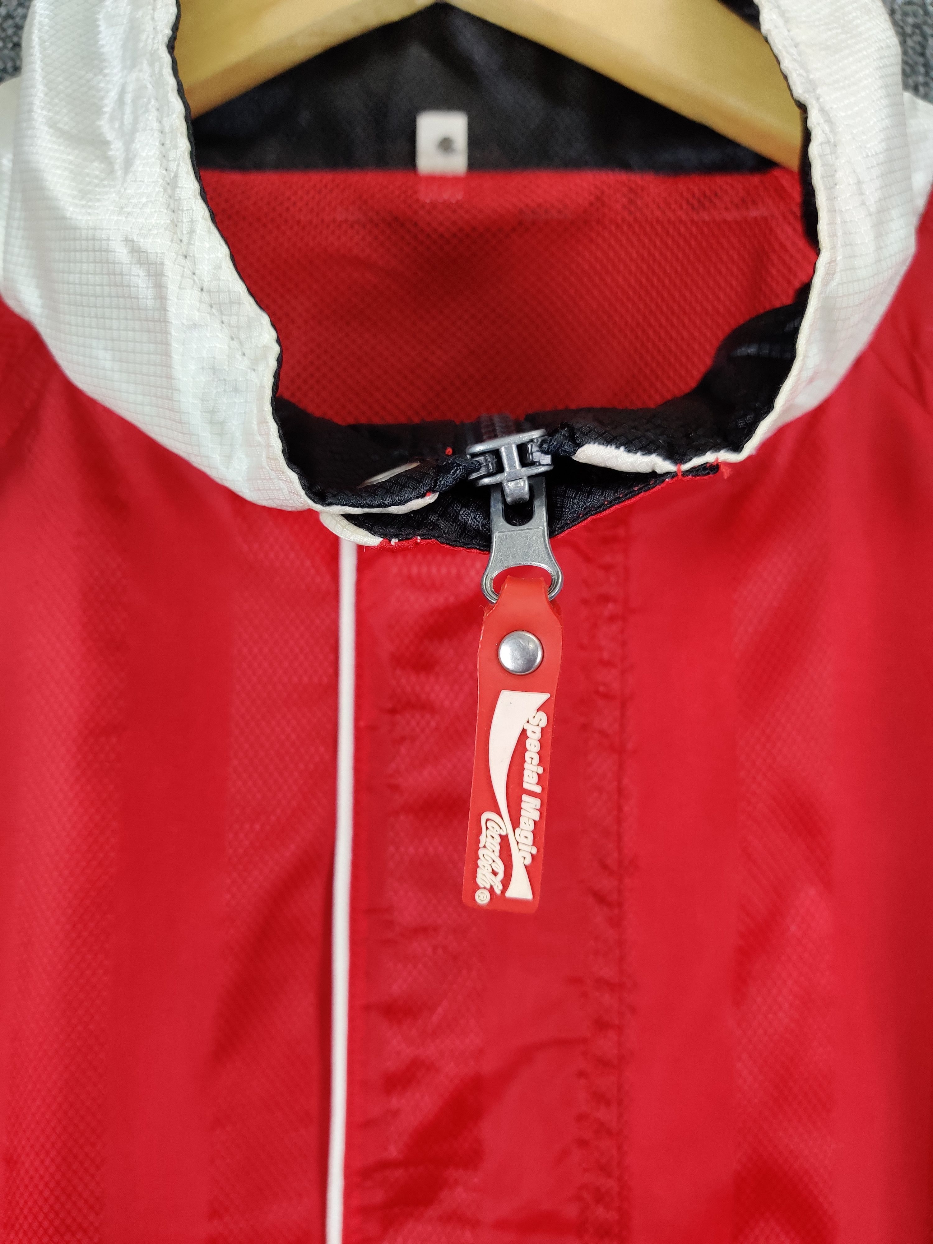 Coca Cola Vintage Coca-Cola Windbreaker Zipper Jacket Size US L / EU 52-54 / 3 - 8 Thumbnail