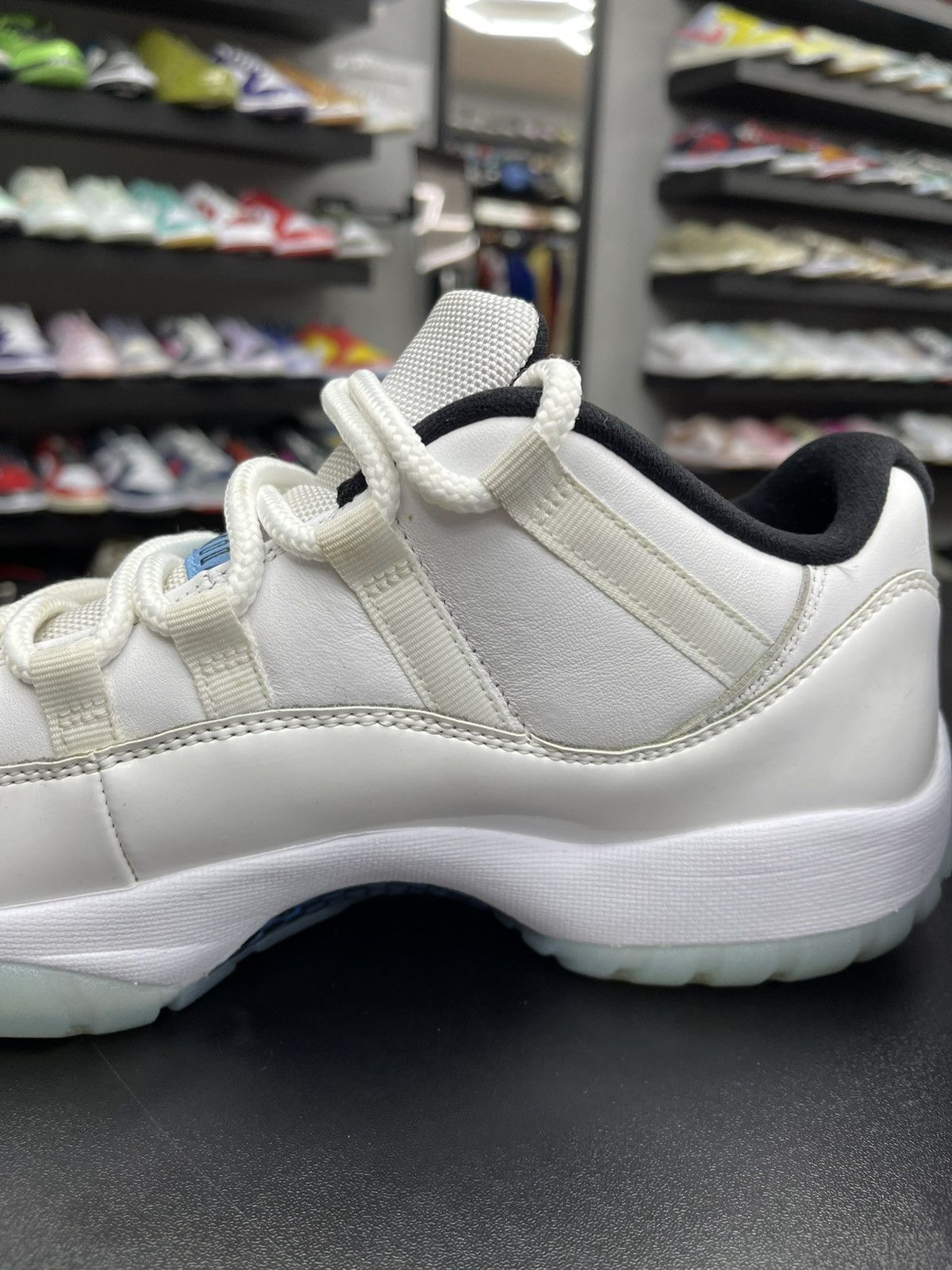 Jordan Brand Size 10.5 - Jordan 11 Retro Low Legend Blue Size US 10.5 / EU 43-44 - 6 Thumbnail