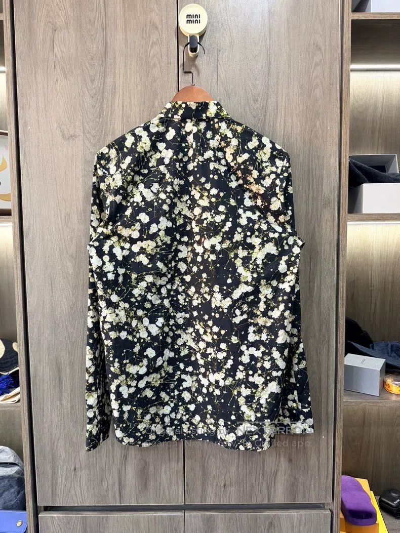 Givenchy Givenchy Size40 Star Short Sleeve Size US M / EU 48-50 / 2 - 2 Thumbnail
