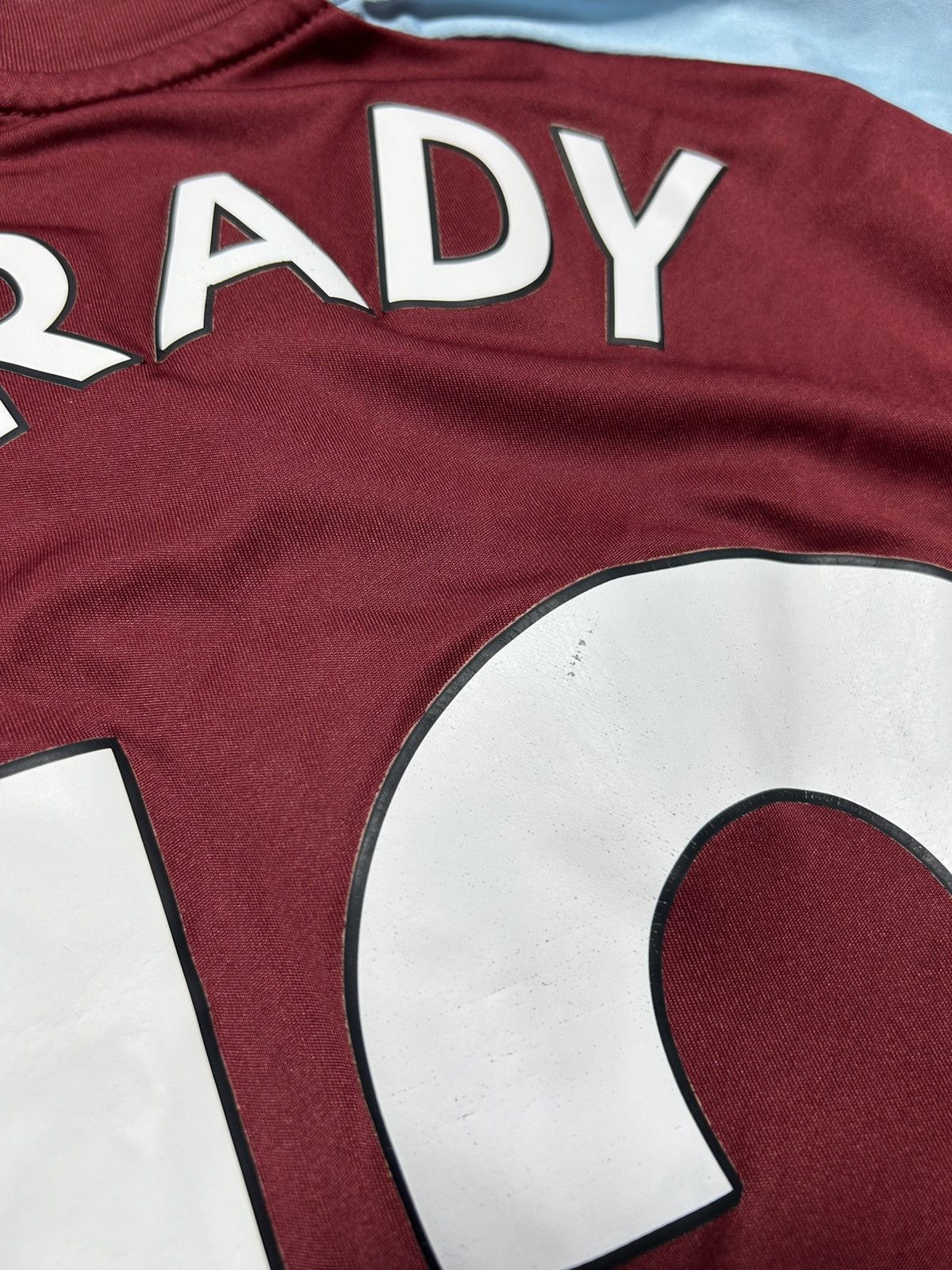 Puma FC Burnley #12 Brady 2017 Soccer Jersey Size L Size US L / EU 52-54 / 3 - 16 Thumbnail