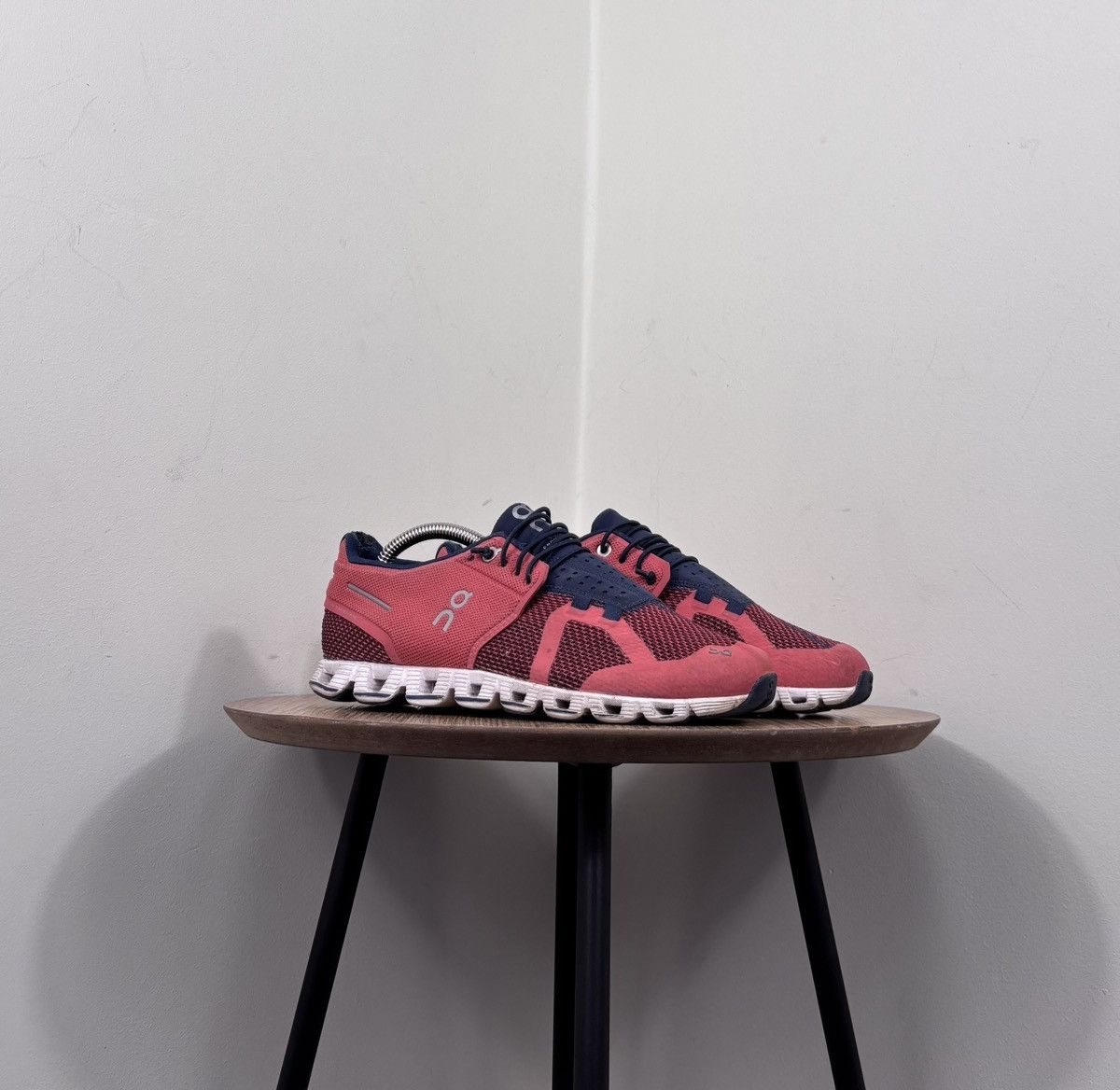 On On Running Cloud Coral/Pacific Women’s Athletic Sneakers Size US 7.5 / IT 37.5 - 1 Thumbnail