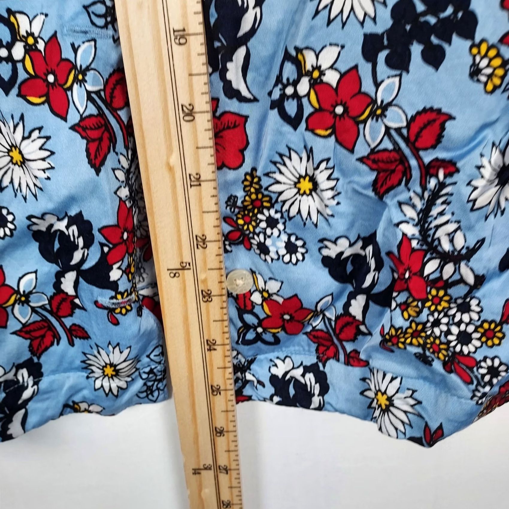 Vintage Calvin Klein Jeans Floral Shirt Men XL Blue Red Short Sleeve Button Up Viscose Size US XL / EU 56 / 4 - 4 Thumbnail