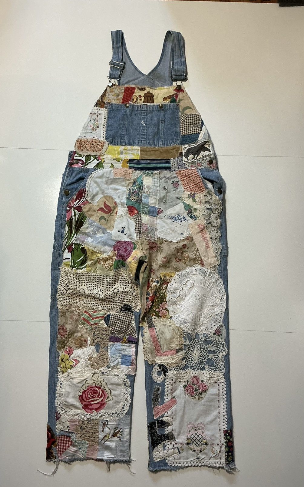 Vintage VTG Peace & Love Patchwork Assemblage Denim Jean Overalls Size US 40 / EU 56 - 7 Thumbnail