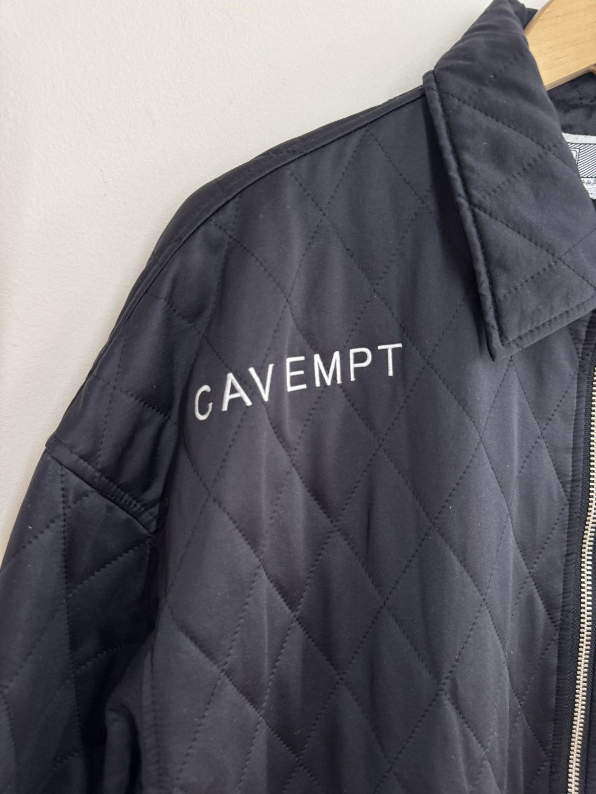 Cav Empt Cav Empt Quilt Zip Jacket Black Made in Japan Size L Size US L / EU 52-54 / 3 - 4 Thumbnail