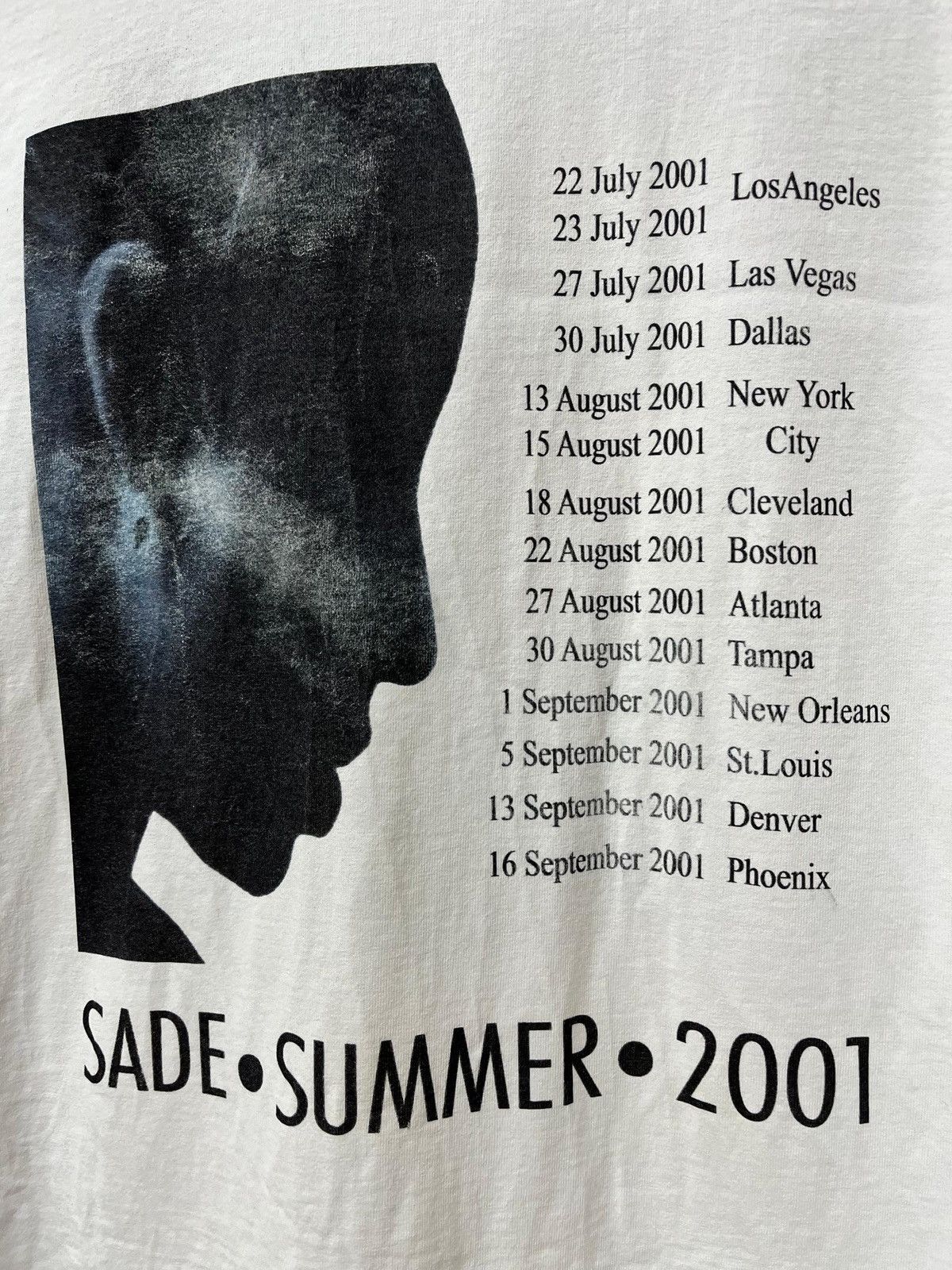 Band Tees 🚀Rare 🚀Vtg Sade Tour 2001 Tshirt Size US L / EU 52-54 / 3 - 8 Thumbnail