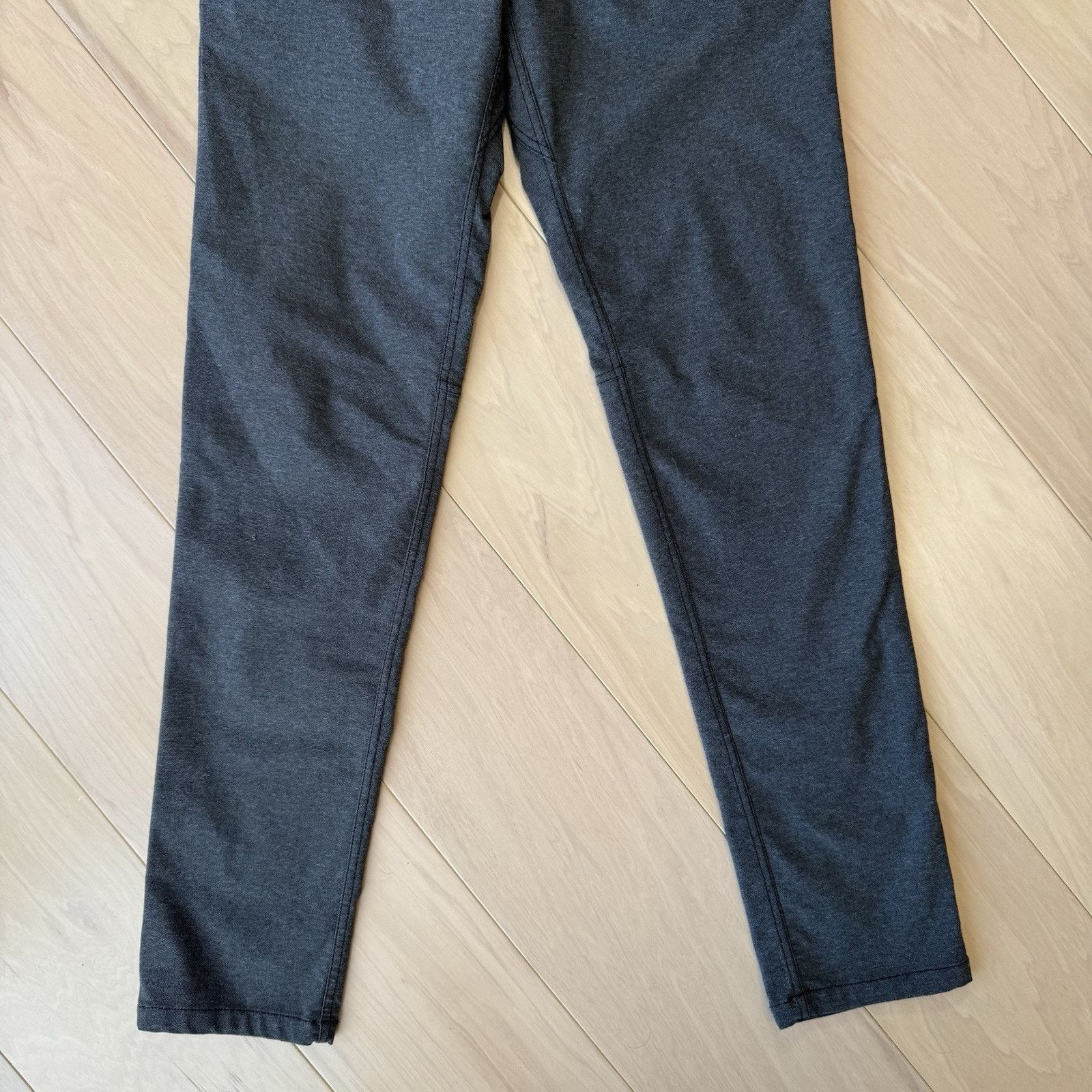 Lululemon Lululemon ABC Pants 30 Dark Gray Athleisure Workwear Size US 30 / EU 46 - 4 Thumbnail
