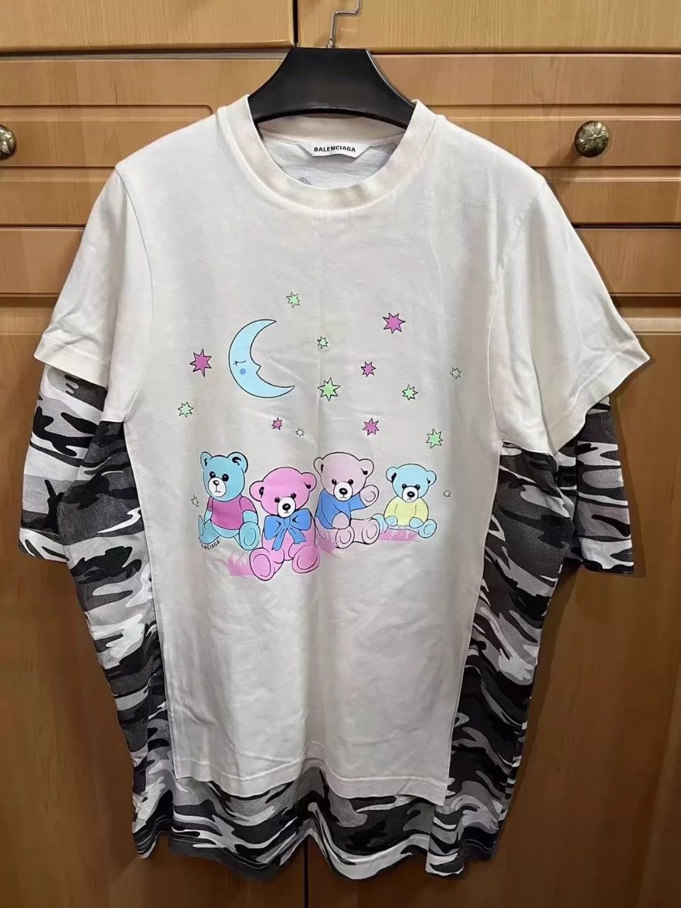 Balenciaga Balenciaga Dreamy Bear Fake Two Short Sleeves Size US XS / EU 42 / 0 - 1 Thumbnail