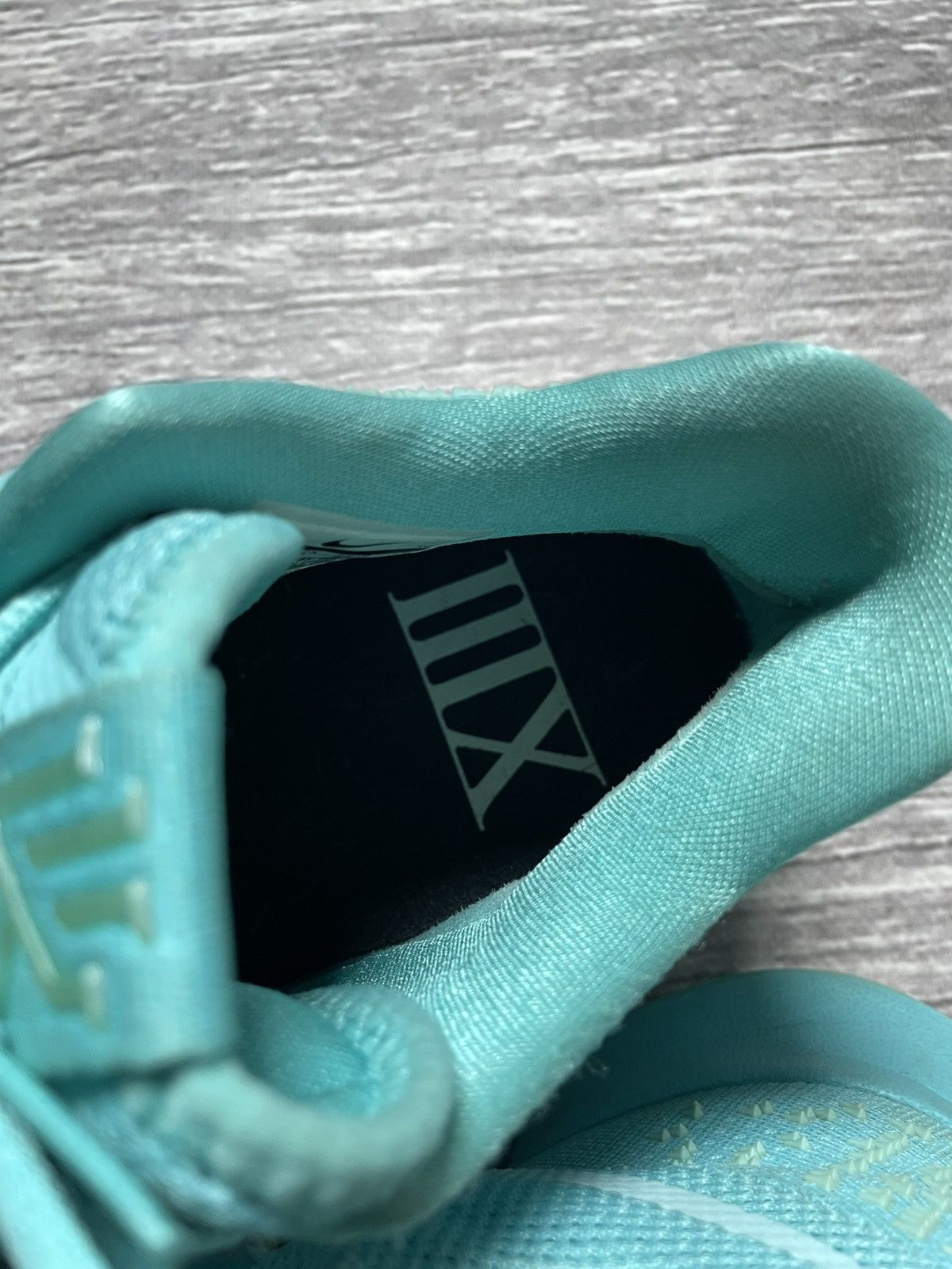 Nike Nike Kyrie 3 Aqua Tiffany Basketball sneakers Size US 8 / EU 41 - 10 Thumbnail