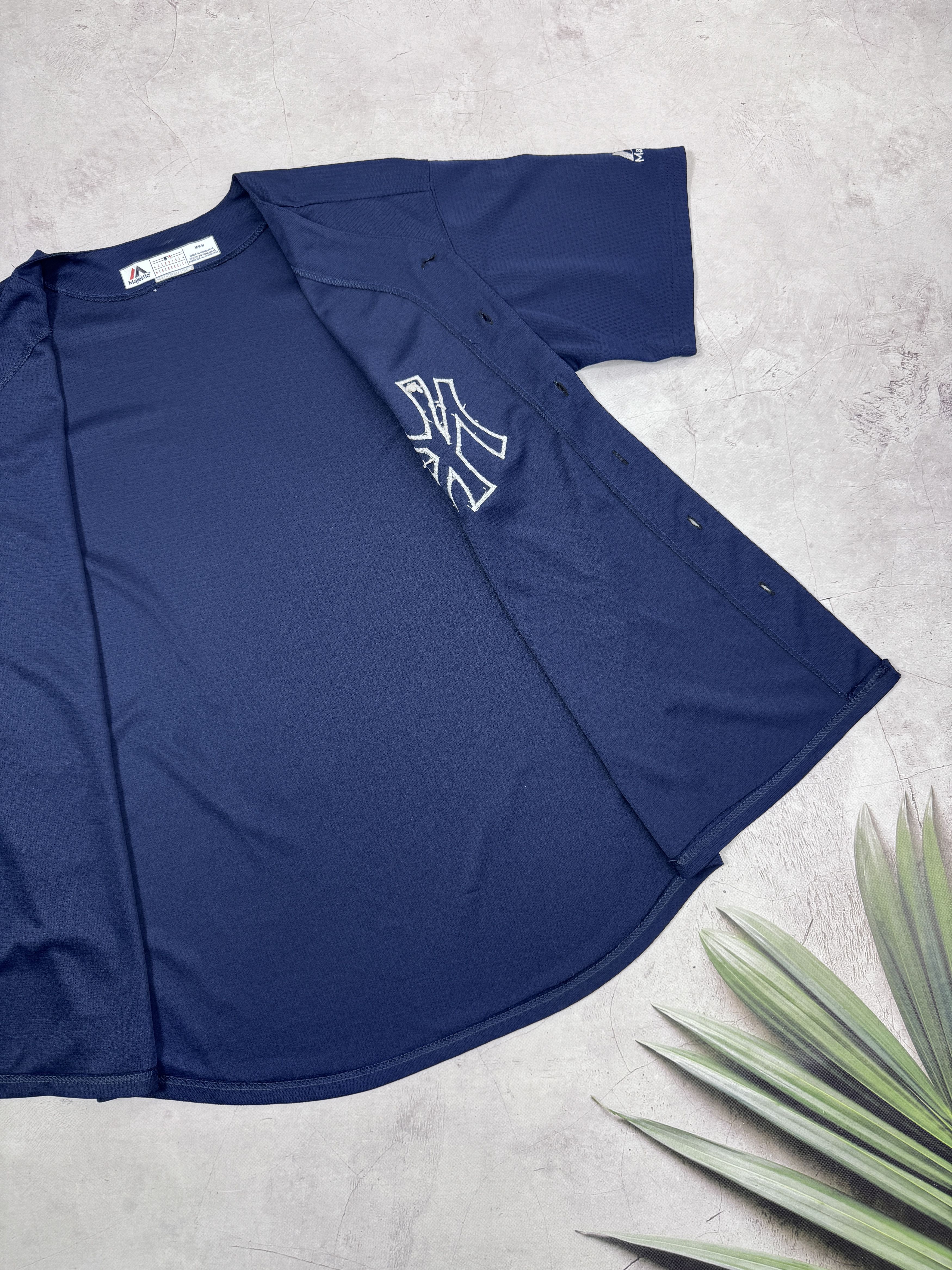 Majestic New York Yankees Baseball Jersey Shrit by Majestic Coolbase Size US M / EU 48-50 / 2 - 11 Thumbnail