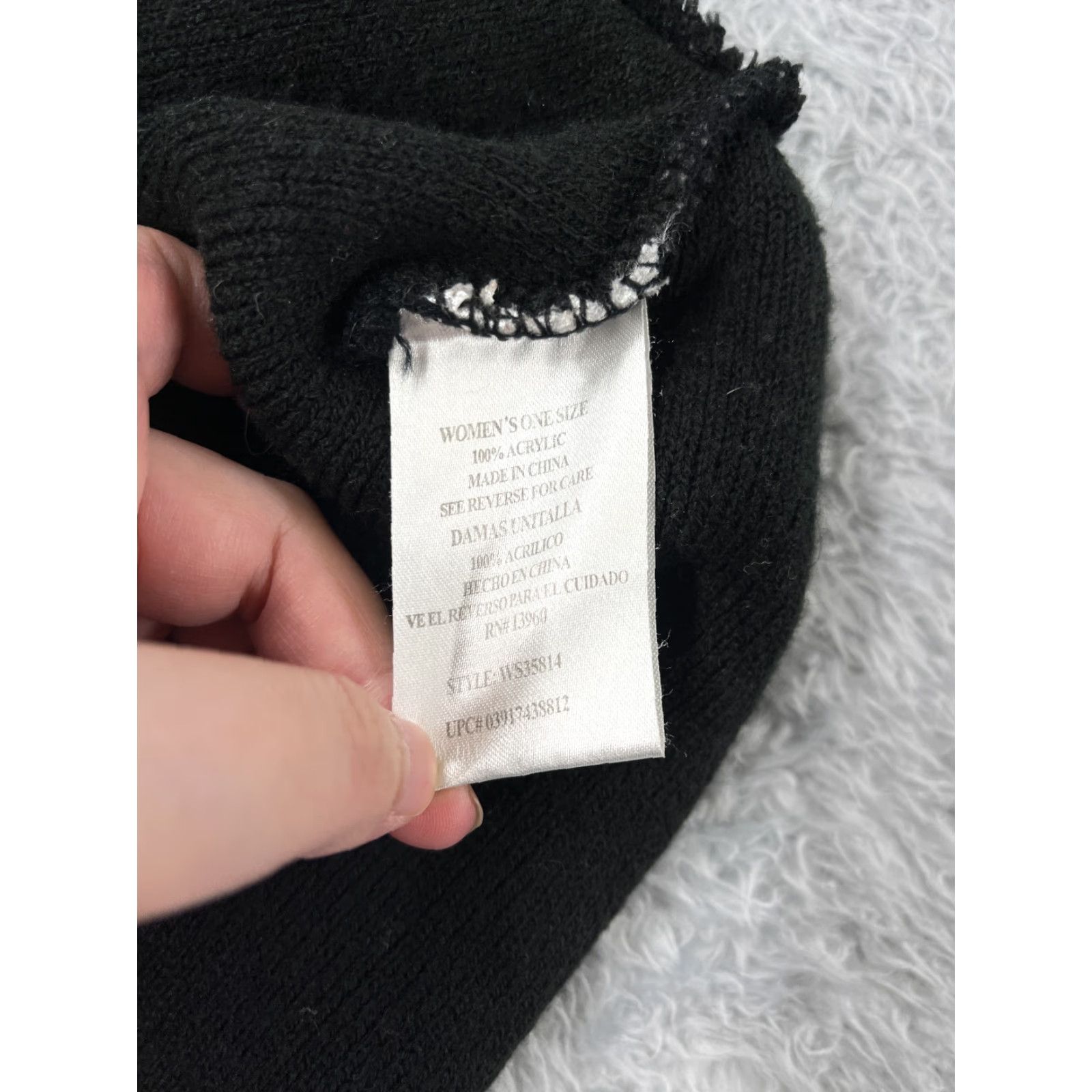 Vintage VINTAGE not applicable; Paris Accessories Beanie Hat Womens One Size Black White Stripe Knit 100% Acrylic Size ONE SIZE - 7 Thumbnail