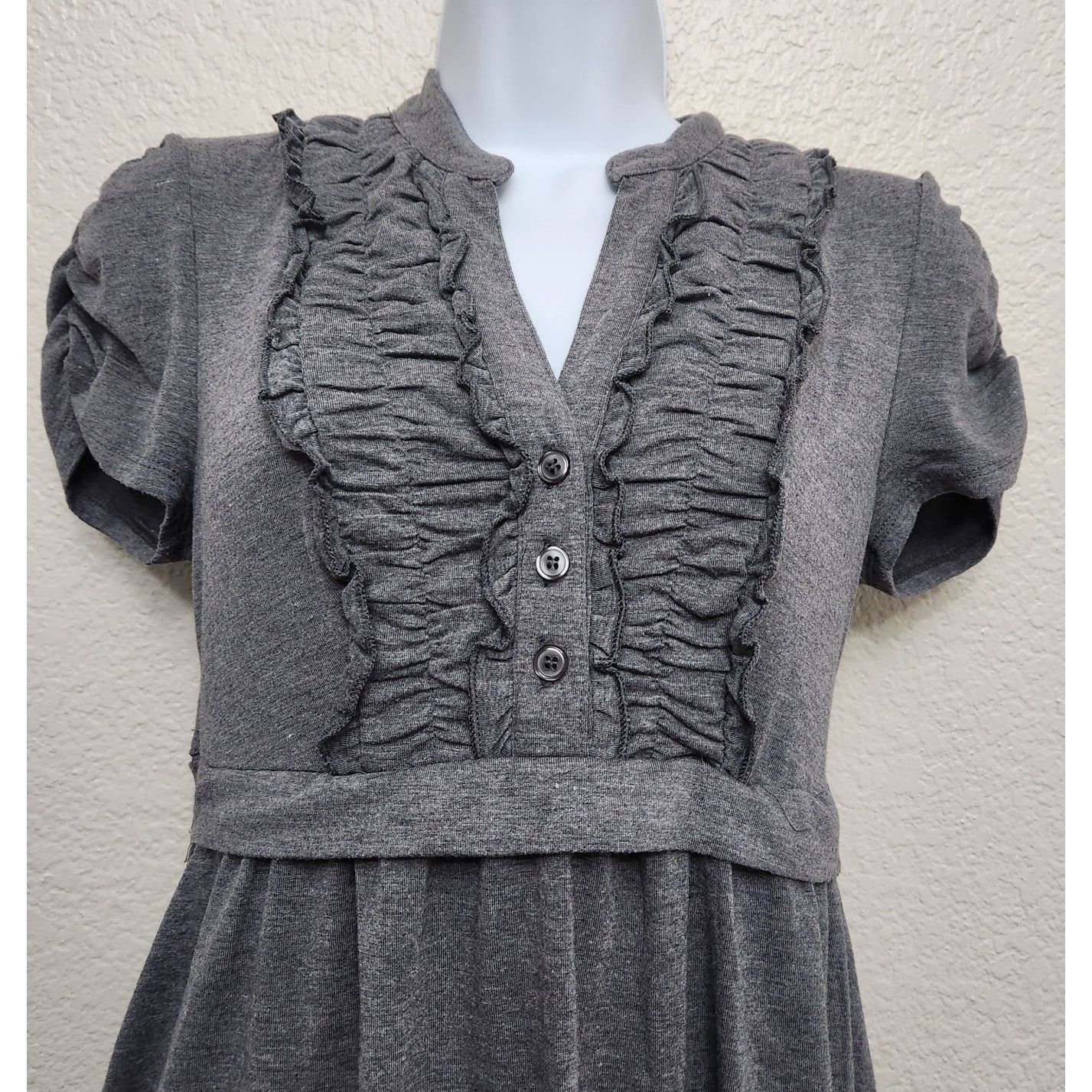 Other Speechless Gray Heathered Ruffle Pleated Bodice Mini Dress S Size S / US 4 / IT 40 - 2 Thumbnail